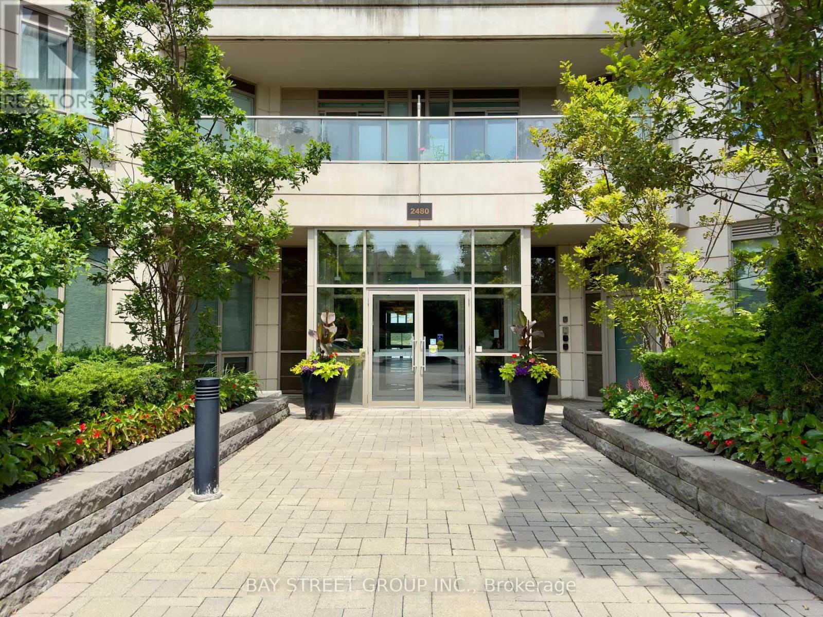 515 - 2480 Prince Michael Drive, Oakville, Ontario  L6H 0H1 - Photo 3 - W12661668