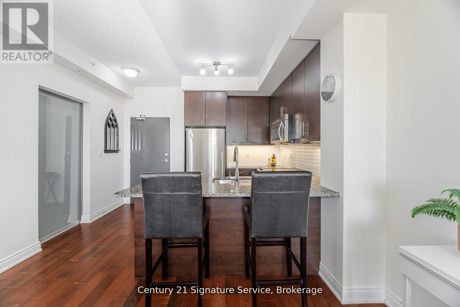 401 - 3170 Erin Mills Parkway, Mississauga, Ontario  L5L 0B6 - Photo 11 - W12665894