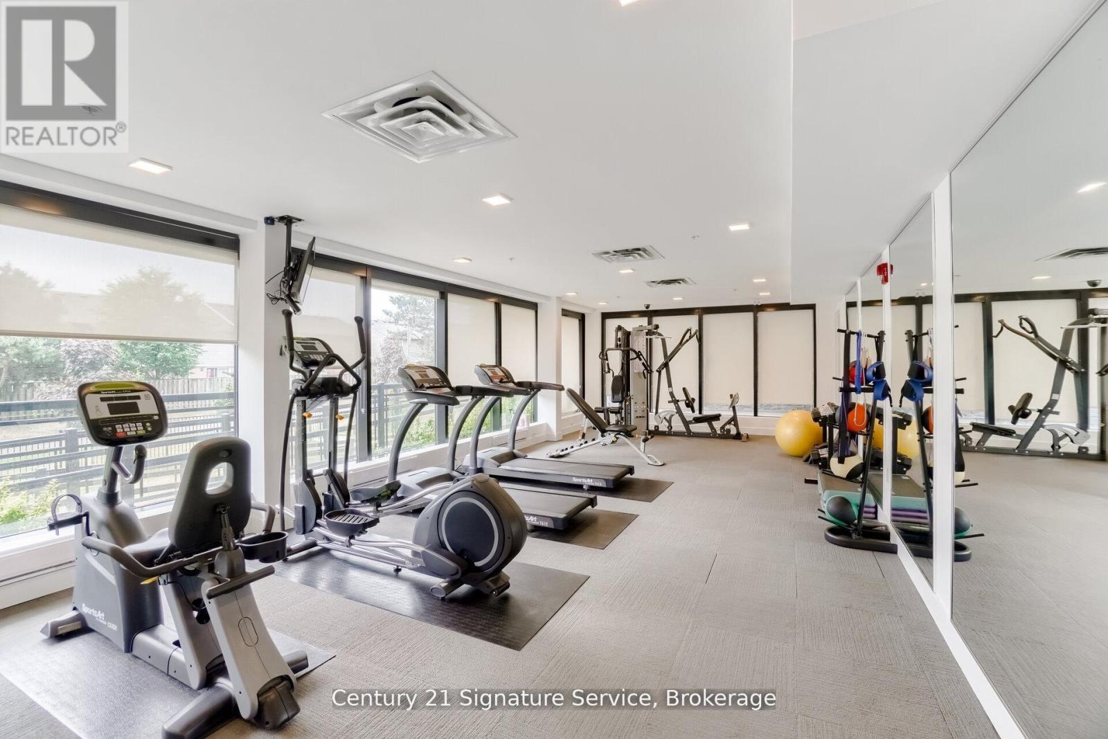 401 - 3170 Erin Mills Parkway, Mississauga, Ontario  L5L 0B6 - Photo 32 - W12665894