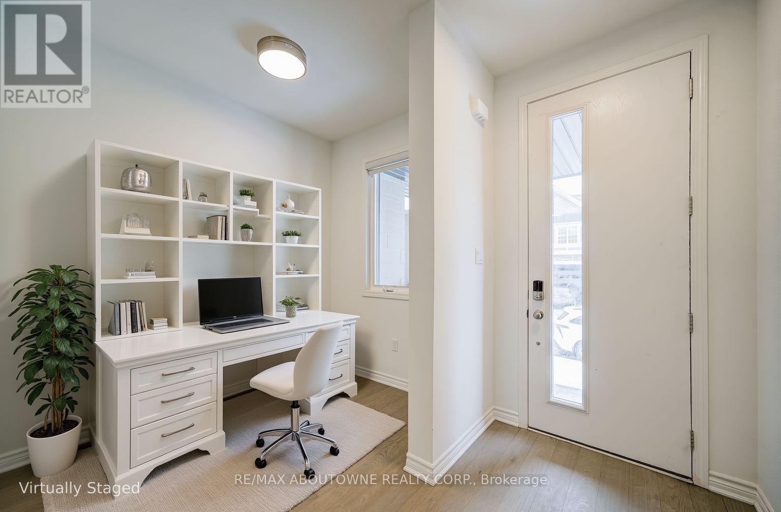 3028 Langdon Road, Oakville (Jm Joshua Meadows), Ontario  L6H 7Y5 - Photo 4 - W12665936