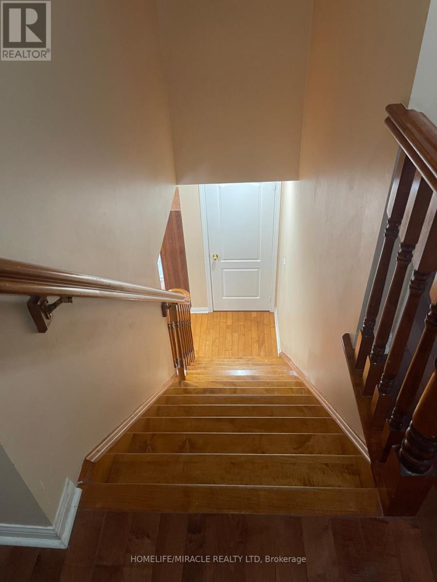 1527 Evans Terrace, Milton, Ontario  L9T 5J4 - Photo 11 - W12665946