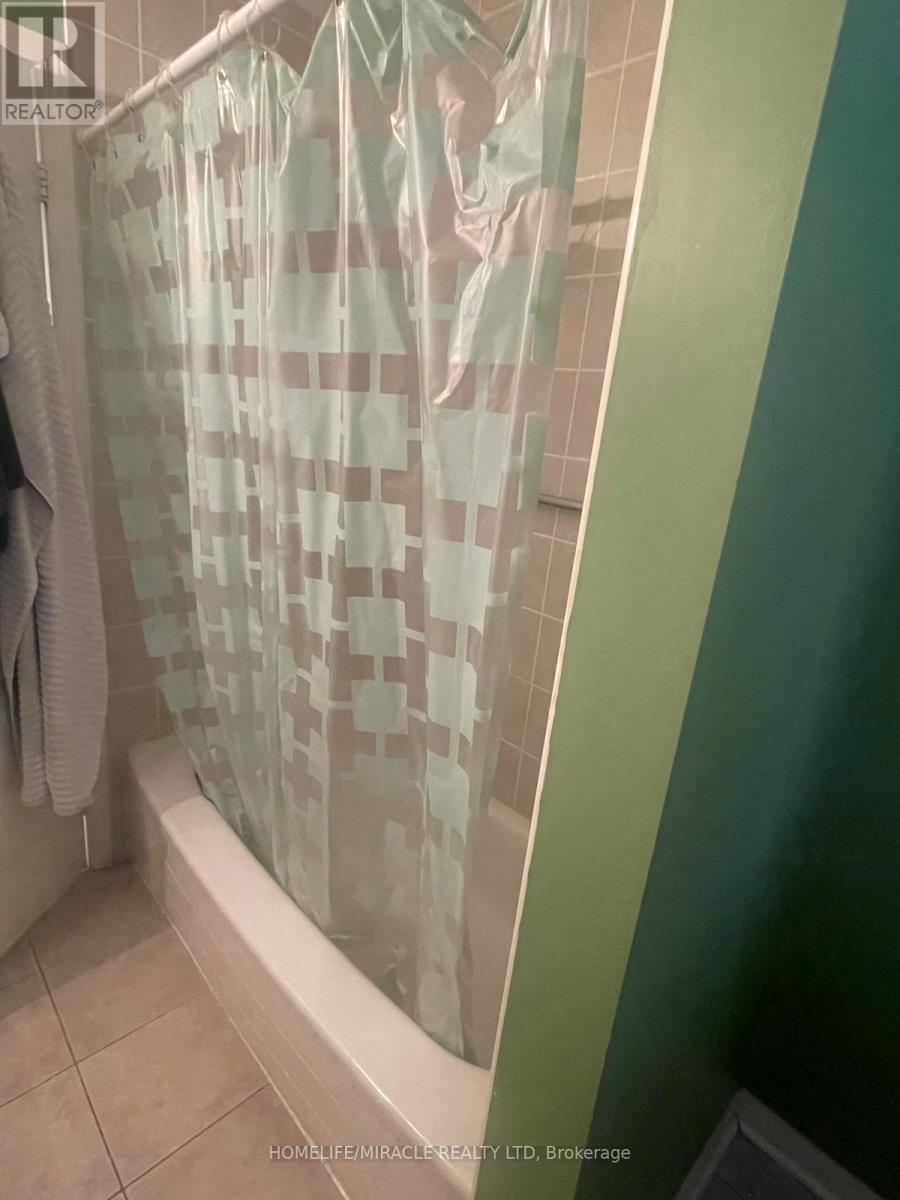 1527 Evans Terrace, Milton, Ontario  L9T 5J4 - Photo 27 - W12665946