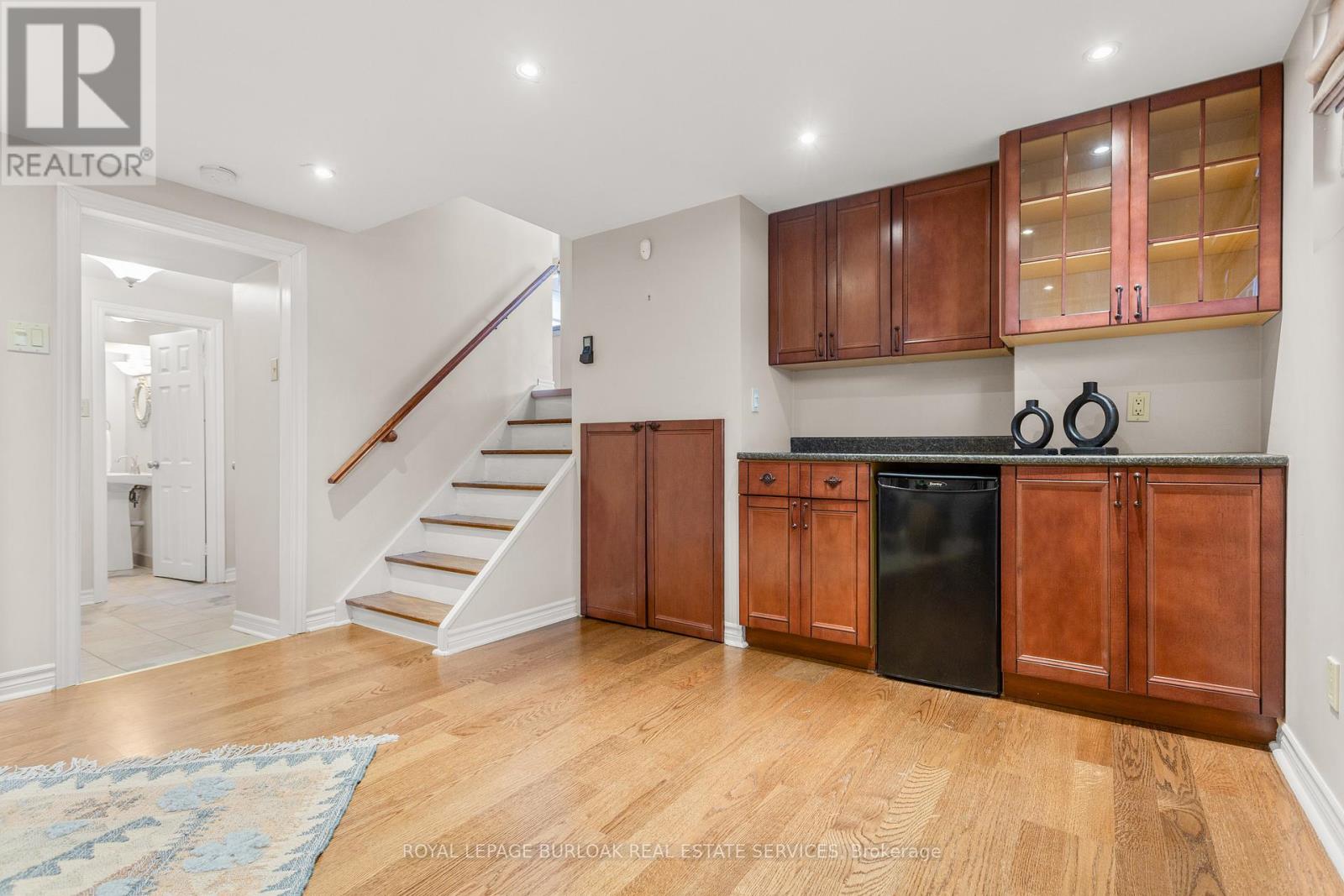 581 Braemore Road, Burlington, Ontario  L7N 3E4 - Photo 26 - W12666012