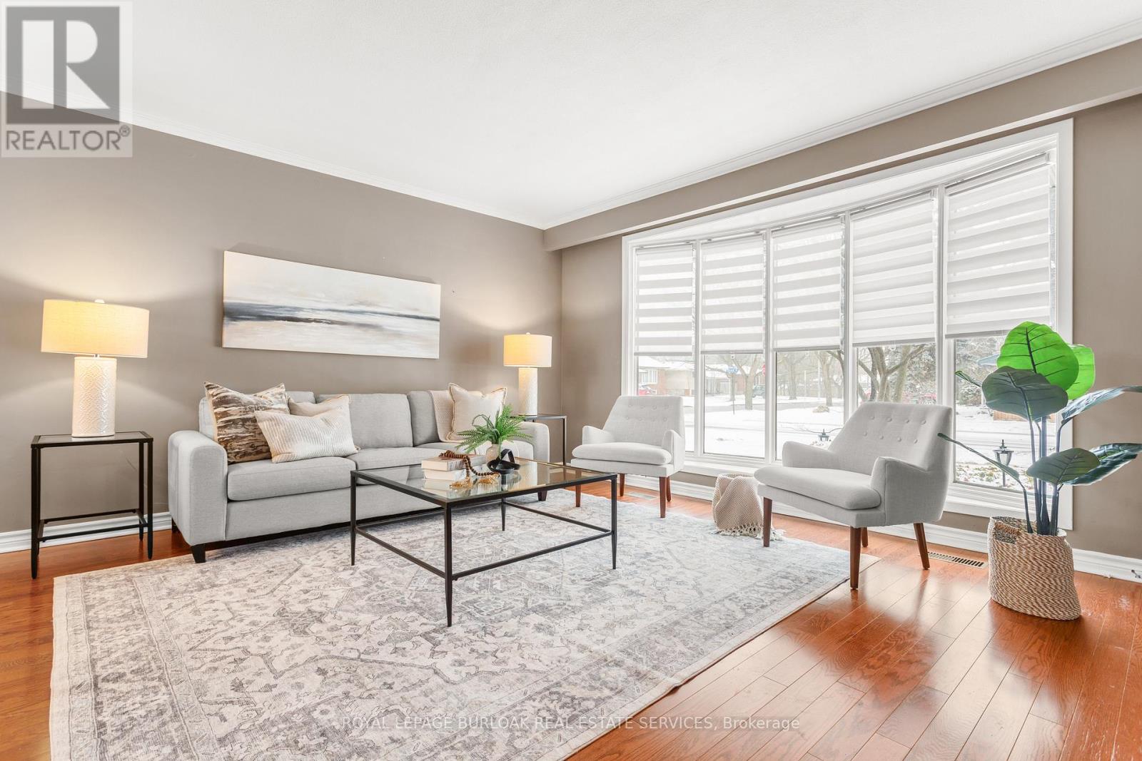 581 Braemore Road, Burlington, Ontario  L7N 3E4 - Photo 7 - W12666012