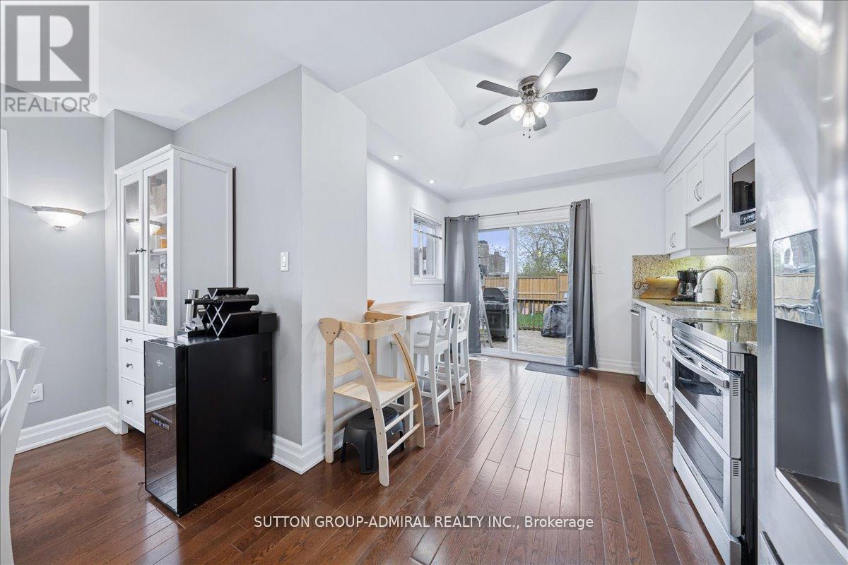 11 Bowie Avenue, Toronto, Ontario  M6E 2P1 - Photo 17 - W12666096