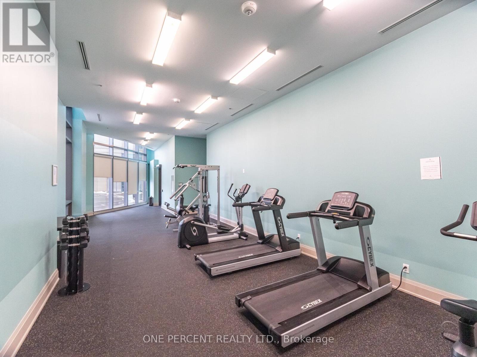 811 - 65 Yorkland Boulevard, Brampton (Goreway Drive Corridor), Ontario  L6P 4M5 - Photo 36 - W12666098