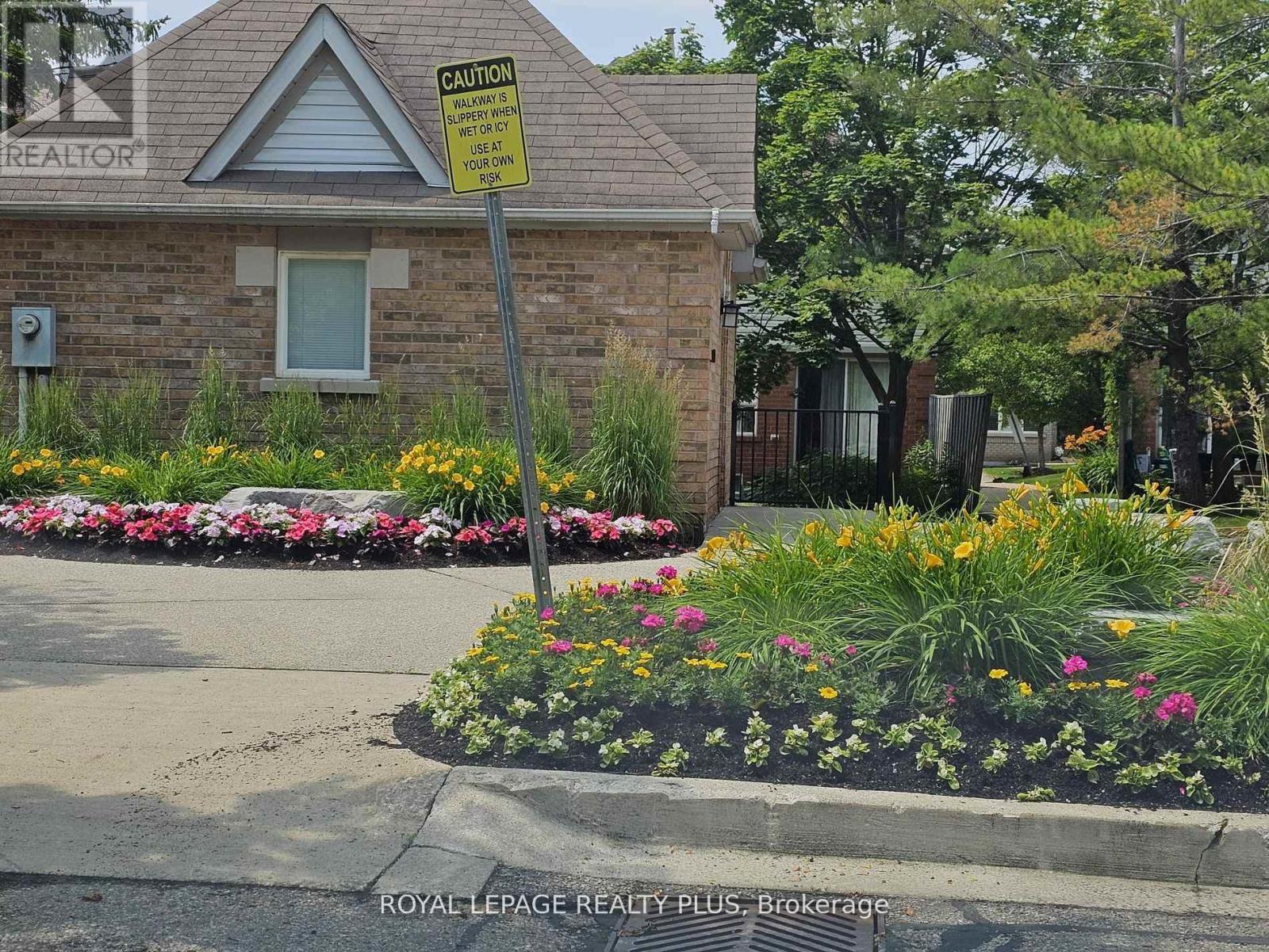 26 - 2555 Thomas Street, Mississauga, Ontario  L5M 5P6 - Photo 18 - W12666116