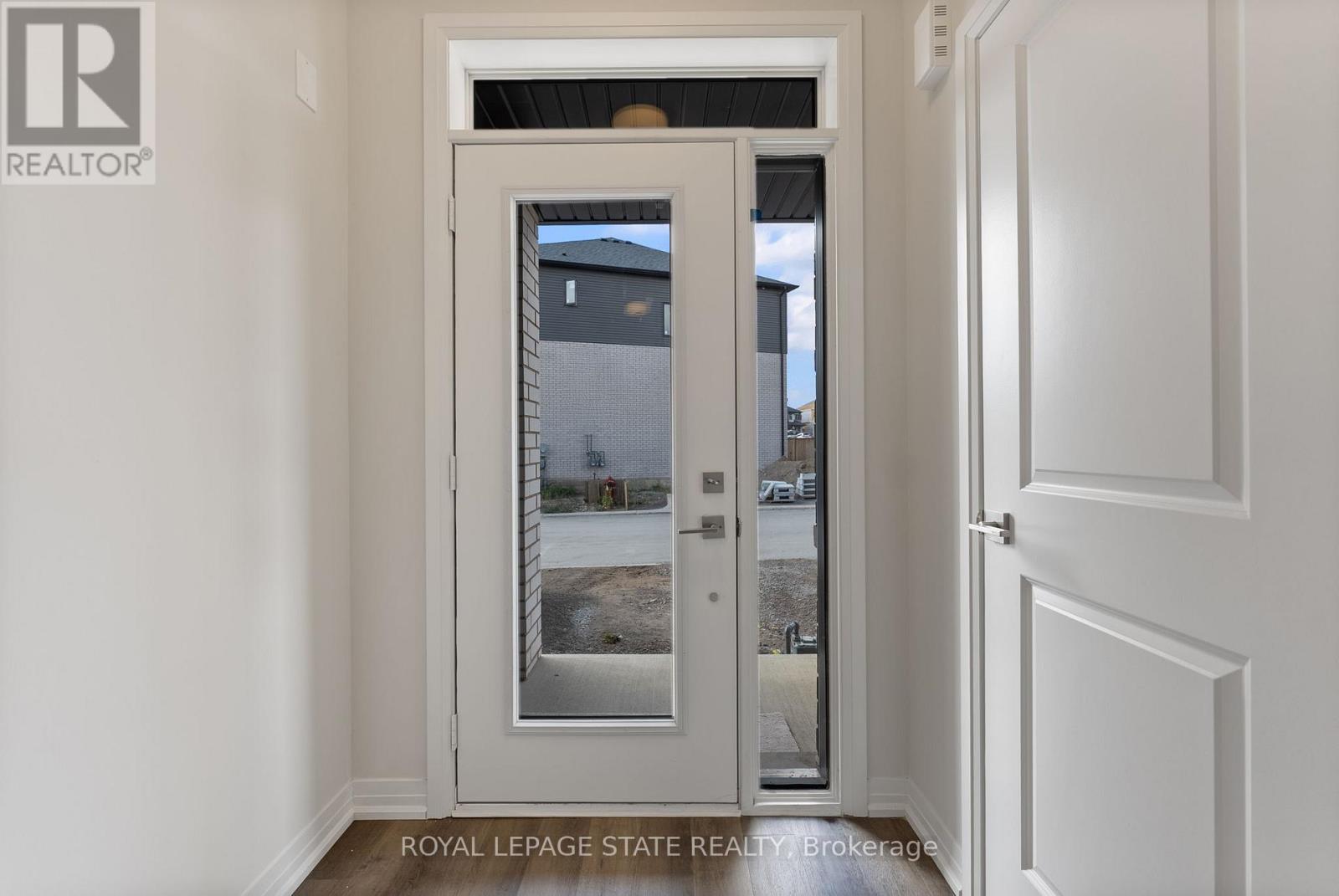 26 - 660 Colborne Street W, Brantford, Ontario  N3T 0L8 - Photo 3 - X12490830