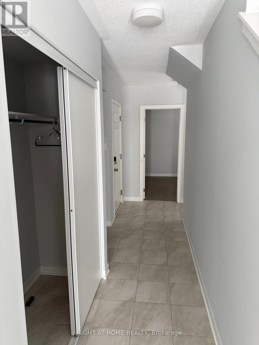 609 Quilter Row, Ottawa, Ontario  K0A 2Z0 - Photo 4 - X12658136