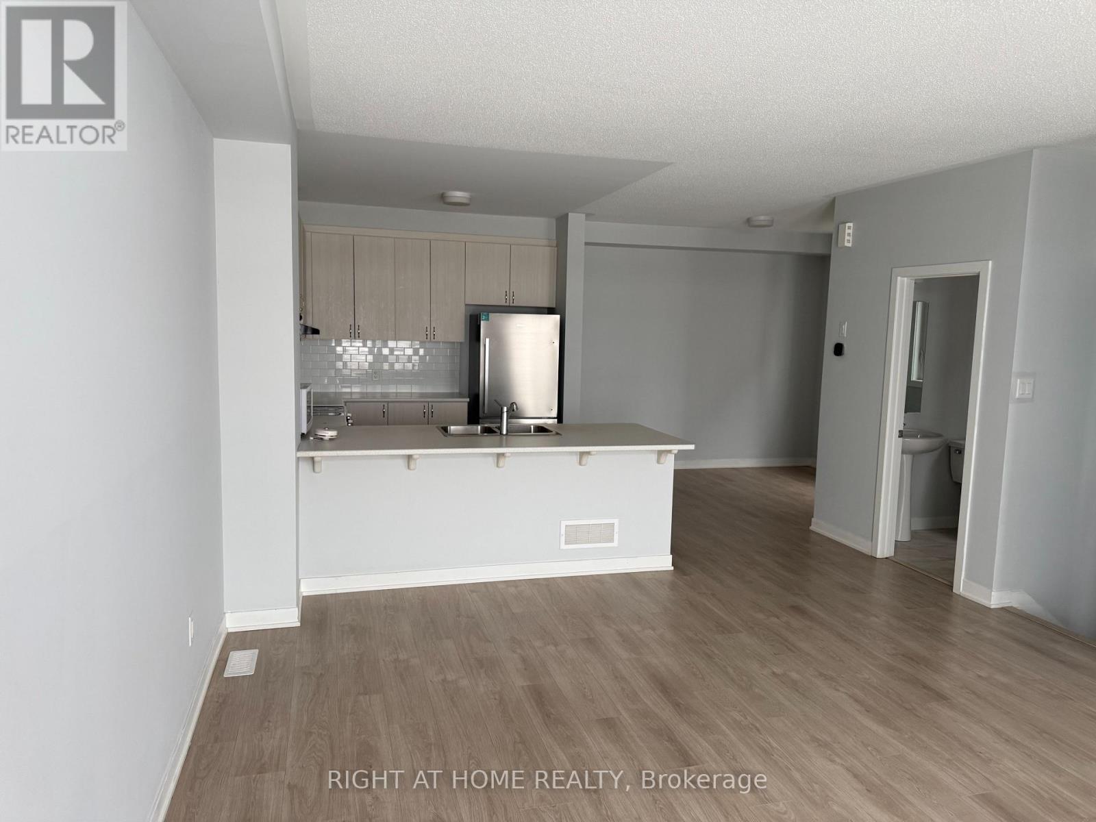 609 Quilter Row, Ottawa, Ontario  K0A 2Z0 - Photo 8 - X12658136