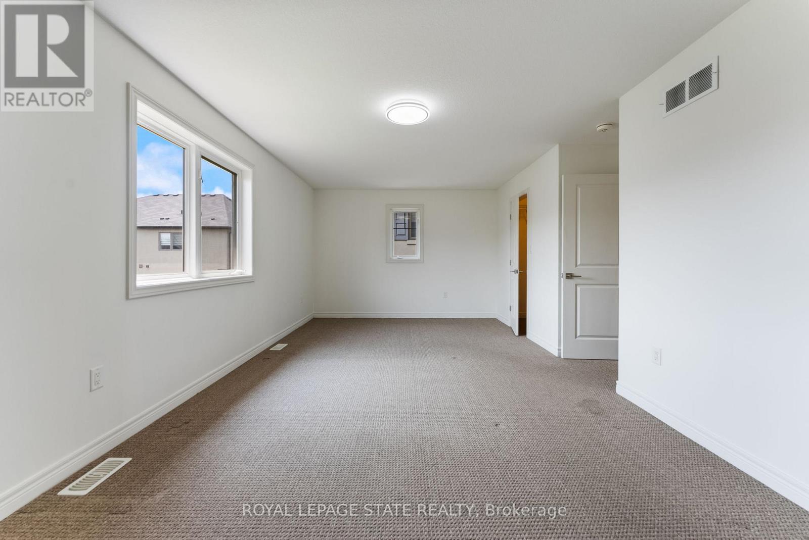 68 Dodman Crescent, Hamilton, Ontario  L9G 0G6 - Photo 14 - X12613720