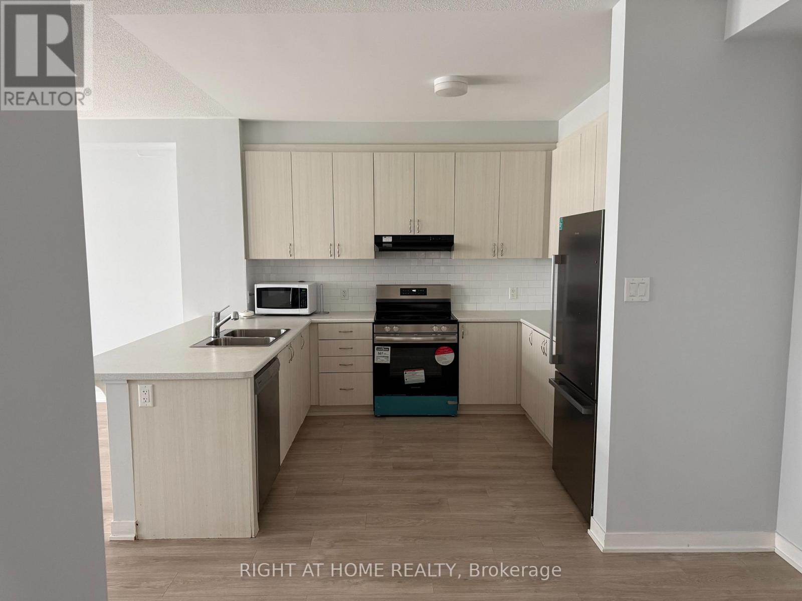 609 Quilter Row, Ottawa, Ontario  K0A 2Z0 - Photo 7 - X12658136