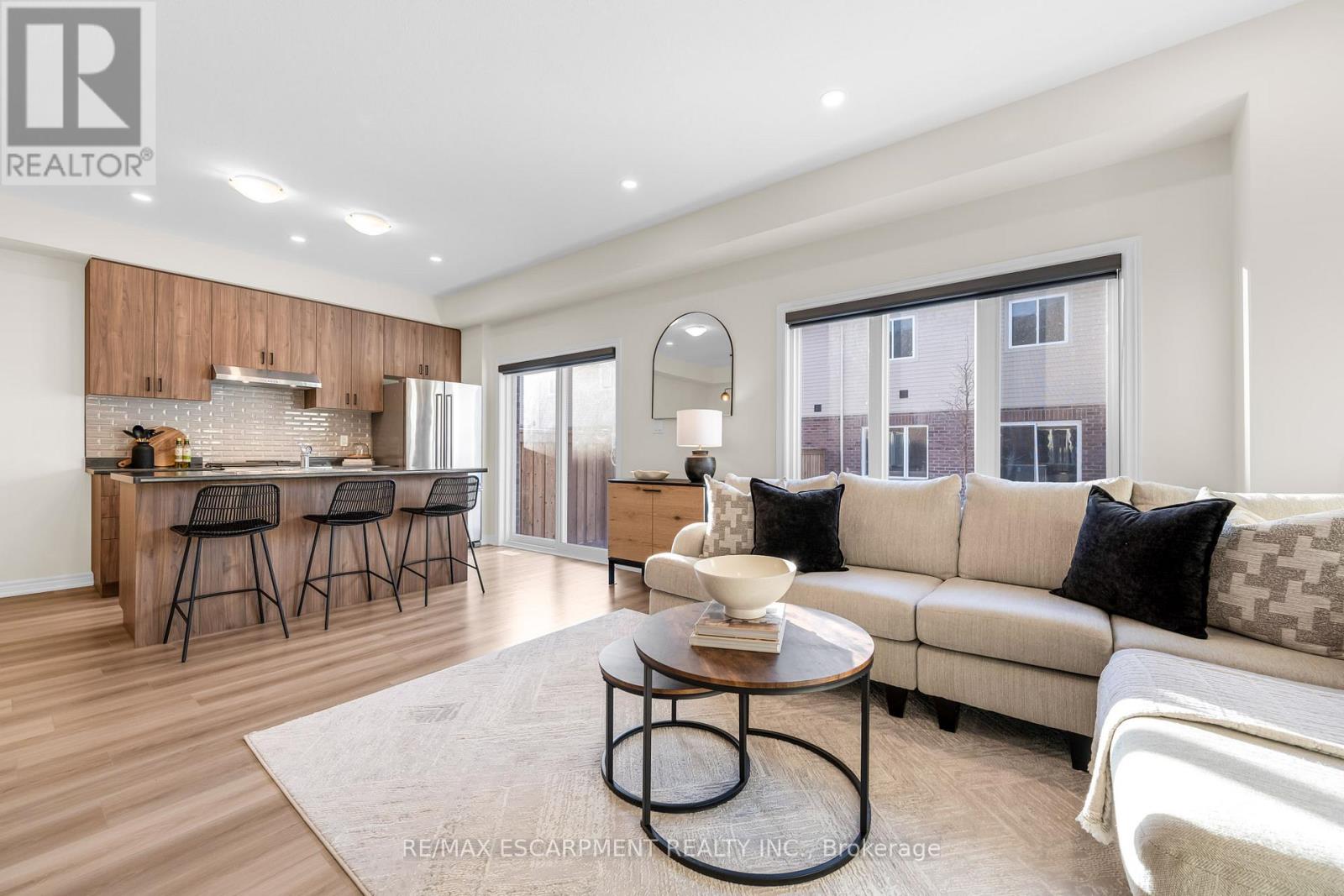 25 - 205 Thames Way, Hamilton, Ontario  L0R 1W0 - Photo 11 - X12665902