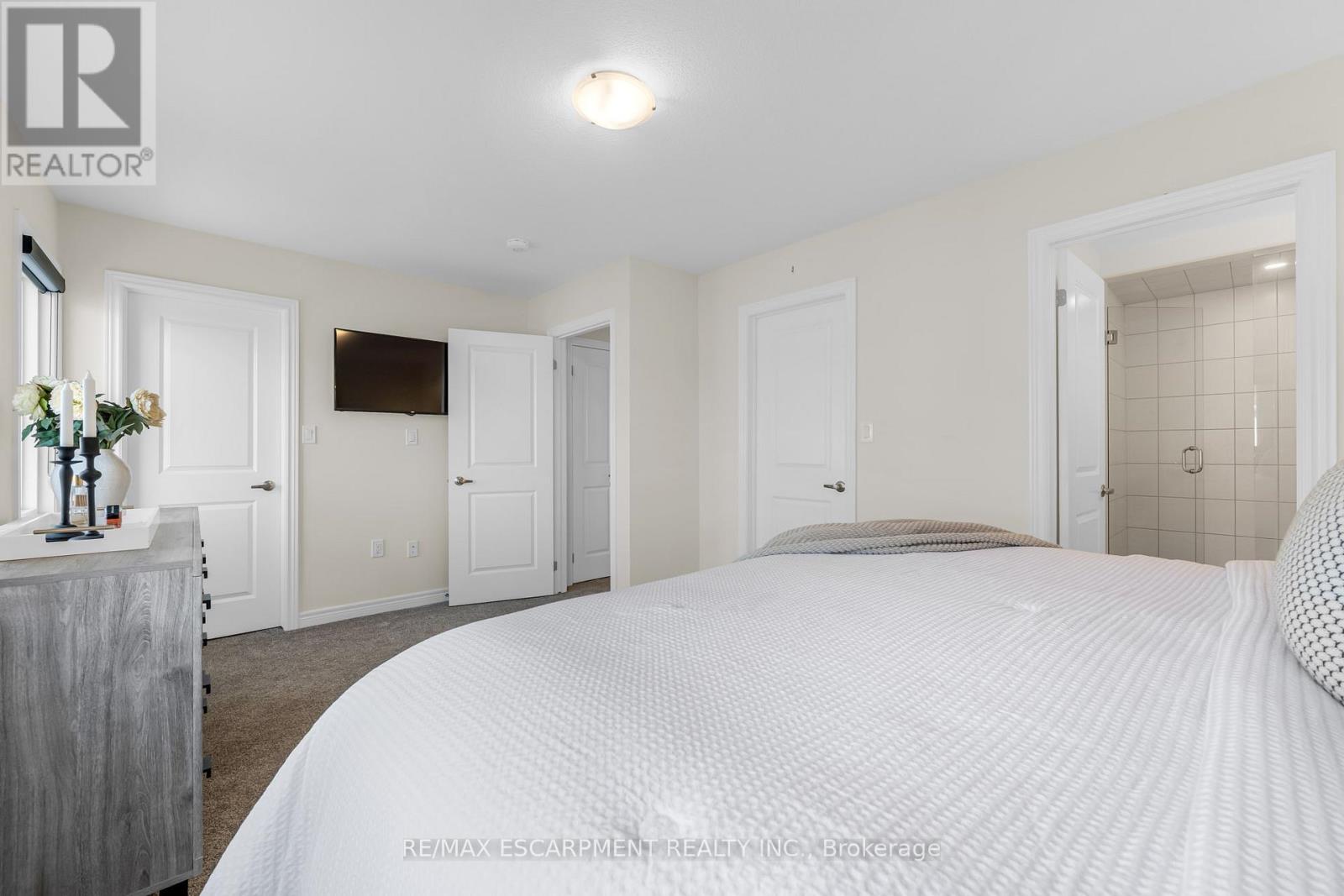 25 - 205 Thames Way, Hamilton, Ontario  L0R 1W0 - Photo 17 - X12665902