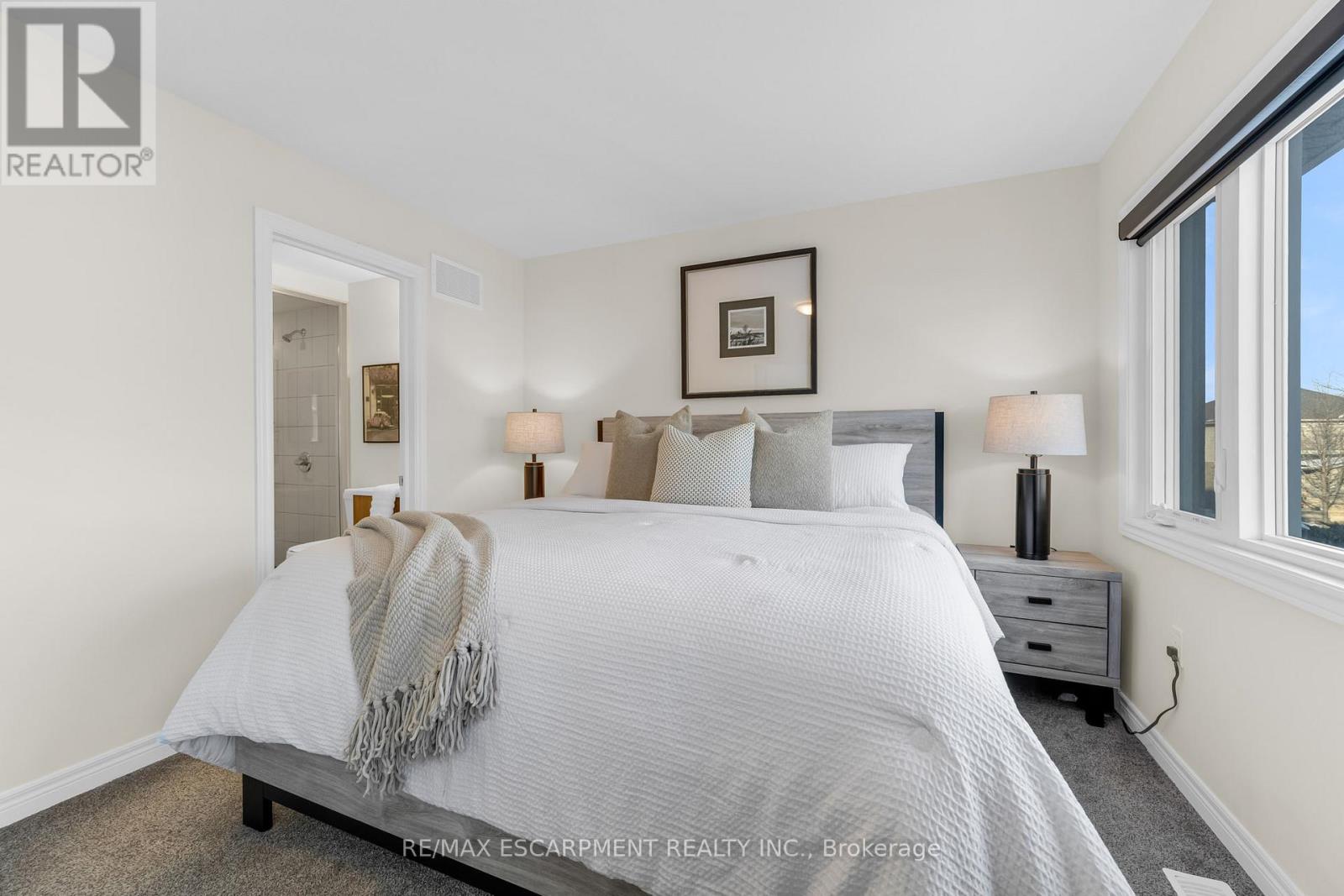 25 - 205 Thames Way, Hamilton, Ontario  L0R 1W0 - Photo 20 - X12665902