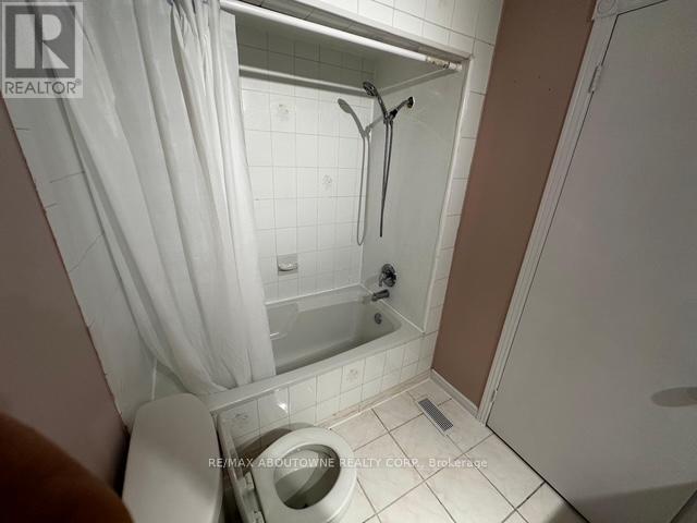 597 Upper Paradise Road, Hamilton, Ontario  L9C 5P5 - Photo 21 - X12665934