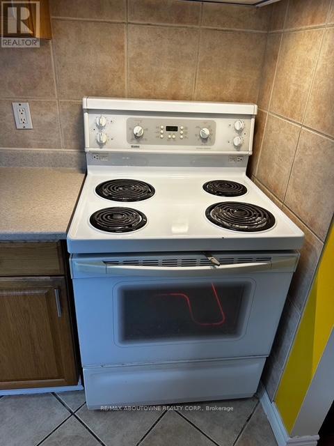 597 Upper Paradise Road, Hamilton, Ontario  L9C 5P5 - Photo 35 - X12665934