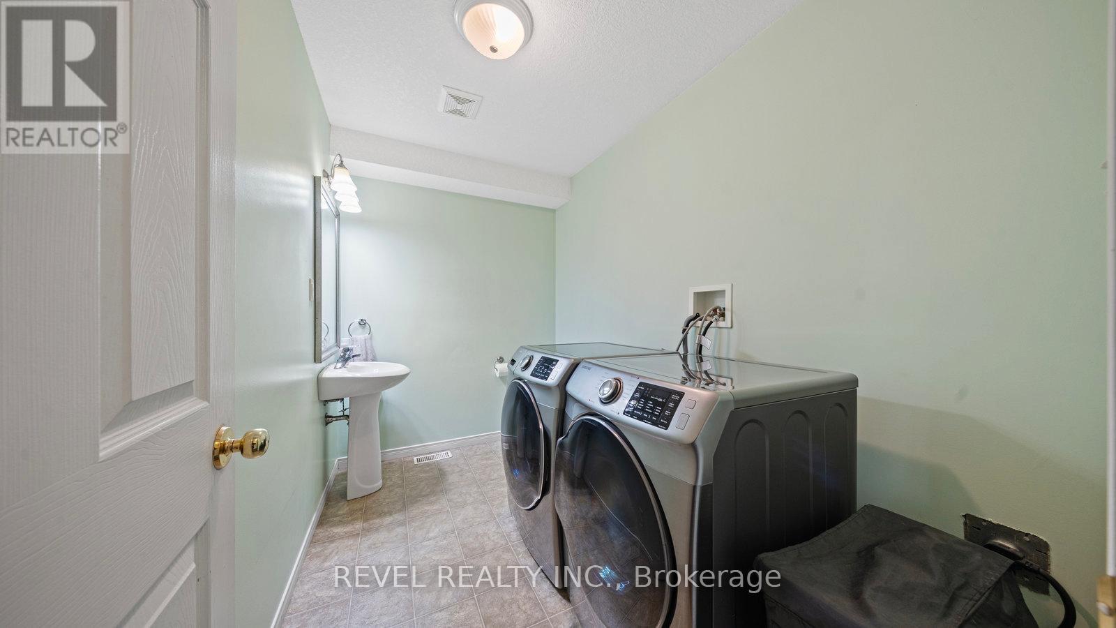 24 - 120 Dudhope Avenue, Cambridge, Ontario  N1R 4T7 - Photo 24 - X12665974