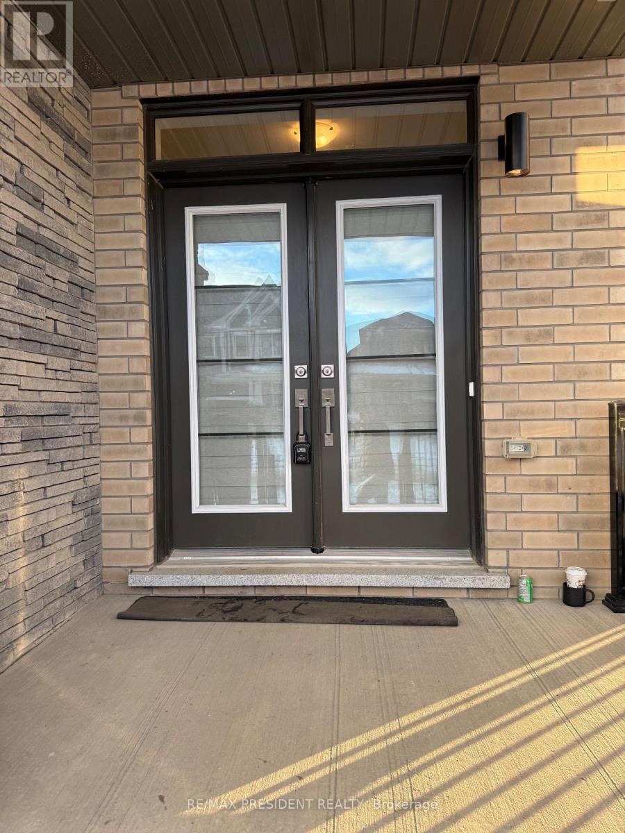 21 Velvet Way, Thorold, Ontario  L2V 0P2 - Photo 3 - X12666010