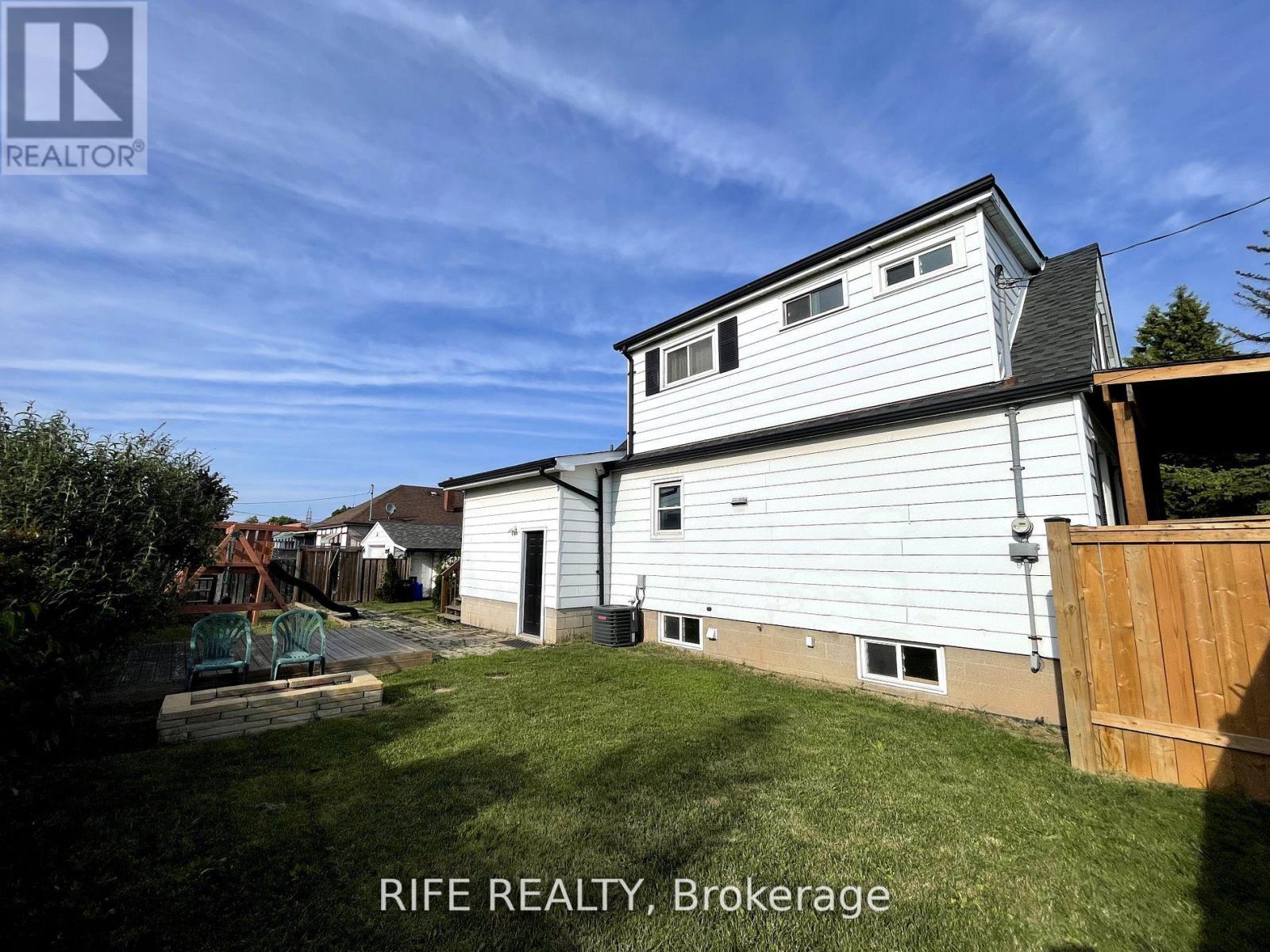 691 Rennie Street, Hamilton, Ontario  L8H 3R1 - Photo 24 - X12666126