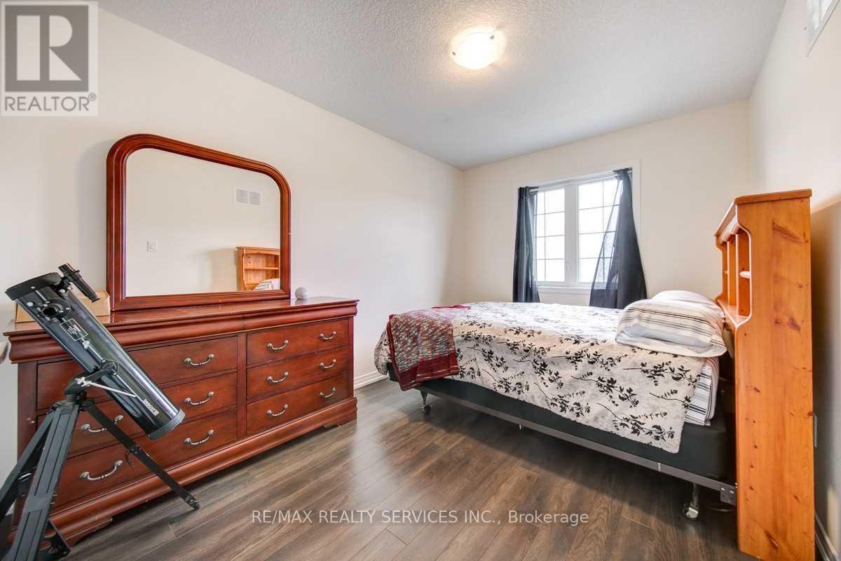 7722 Redbud Lane, Niagara Falls (Brown), Ontario  L2H 3S2 - Photo 12 - X12666158