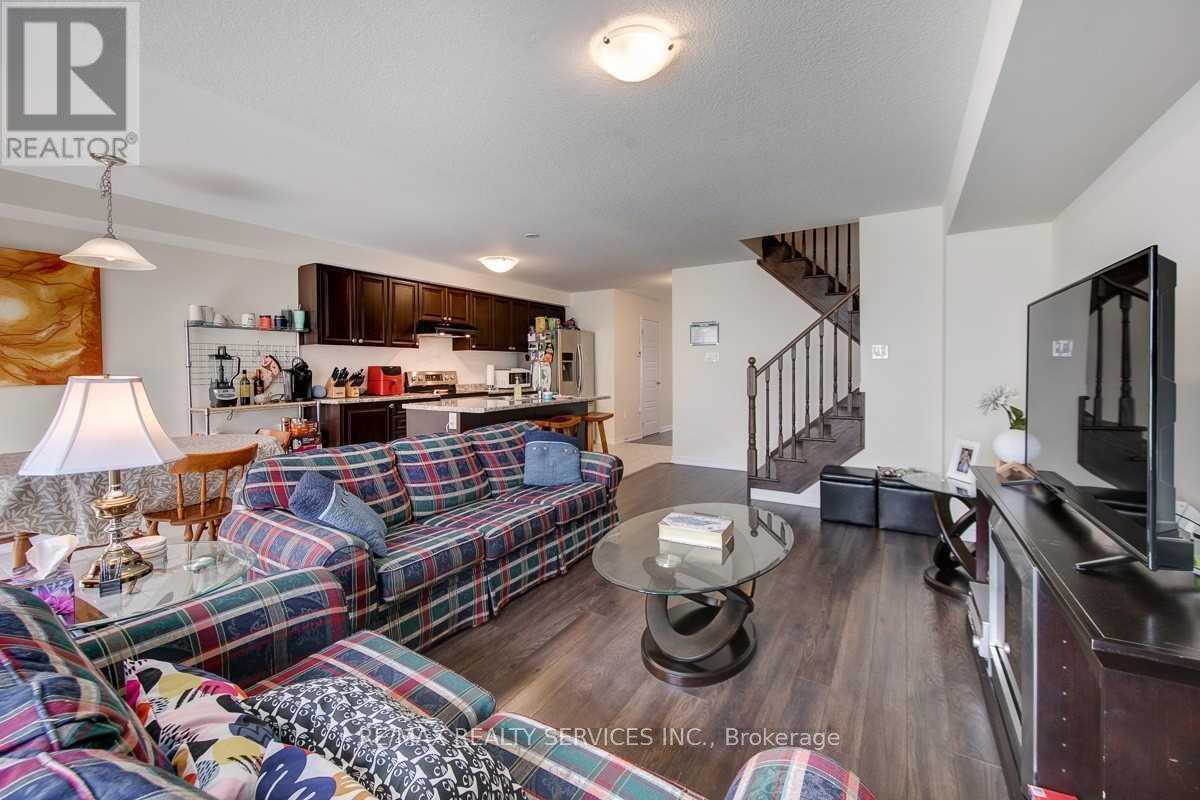 7722 Redbud Lane, Niagara Falls (Brown), Ontario  L2H 3S2 - Photo 7 - X12666158