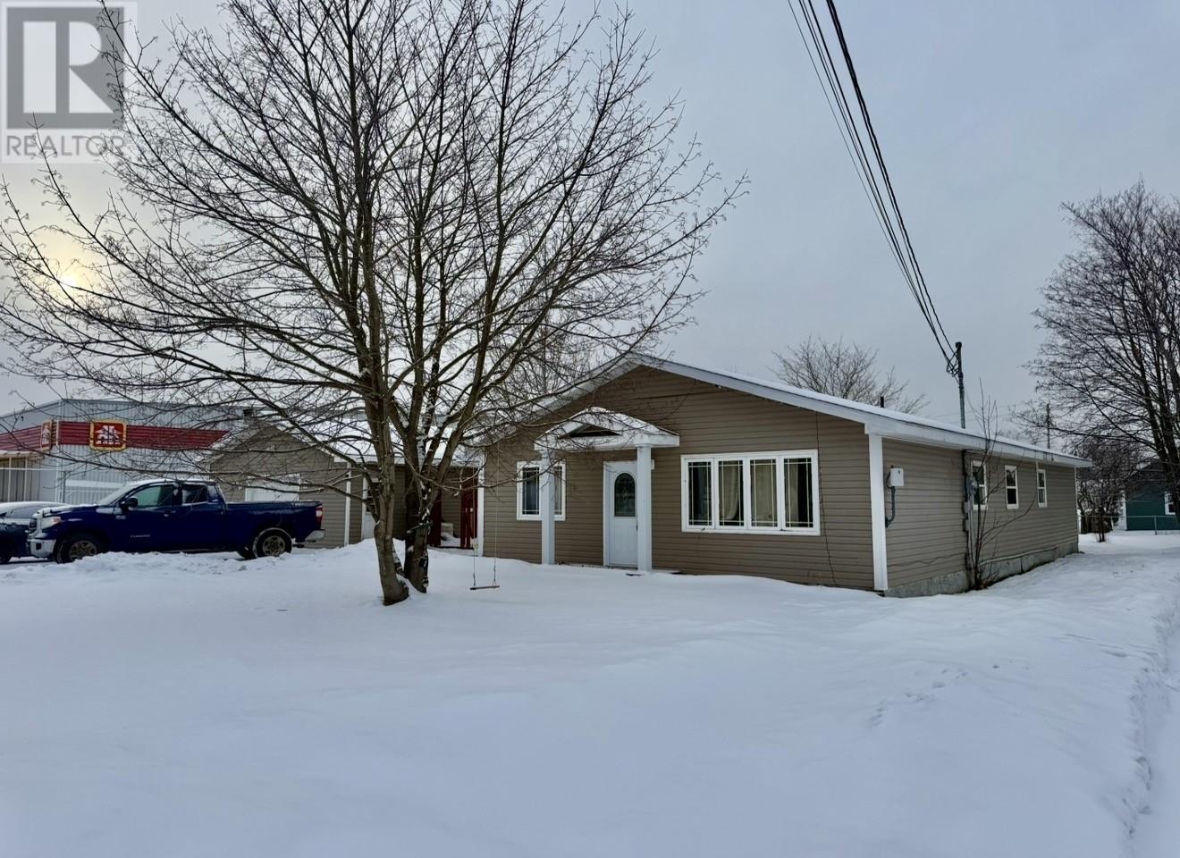 12 Queen Street, Deer Lake, Newfoundland & Labrador  A8A 1Z7 - Photo 15 - 1293454
