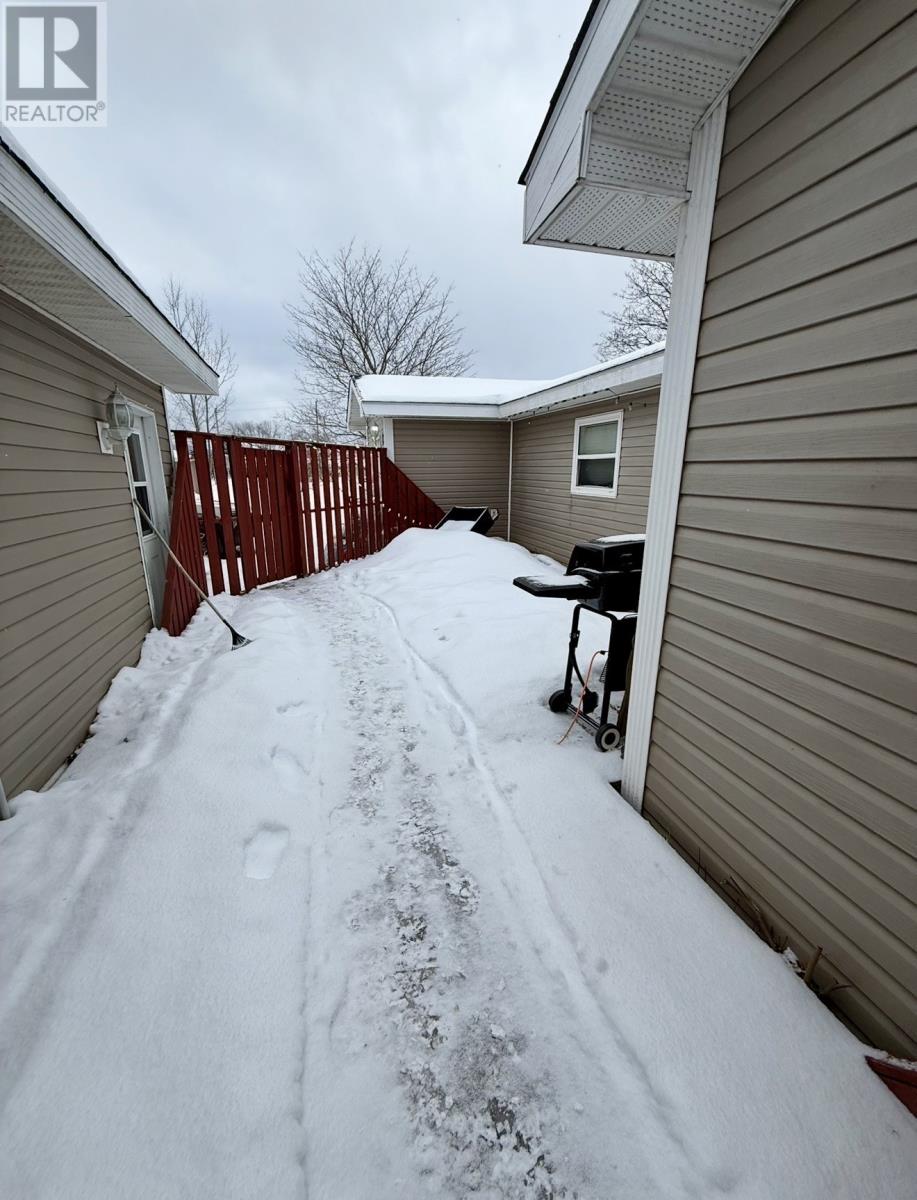 12 Queen Street, Deer Lake, Newfoundland & Labrador  A8A 1Z7 - Photo 2 - 1293454