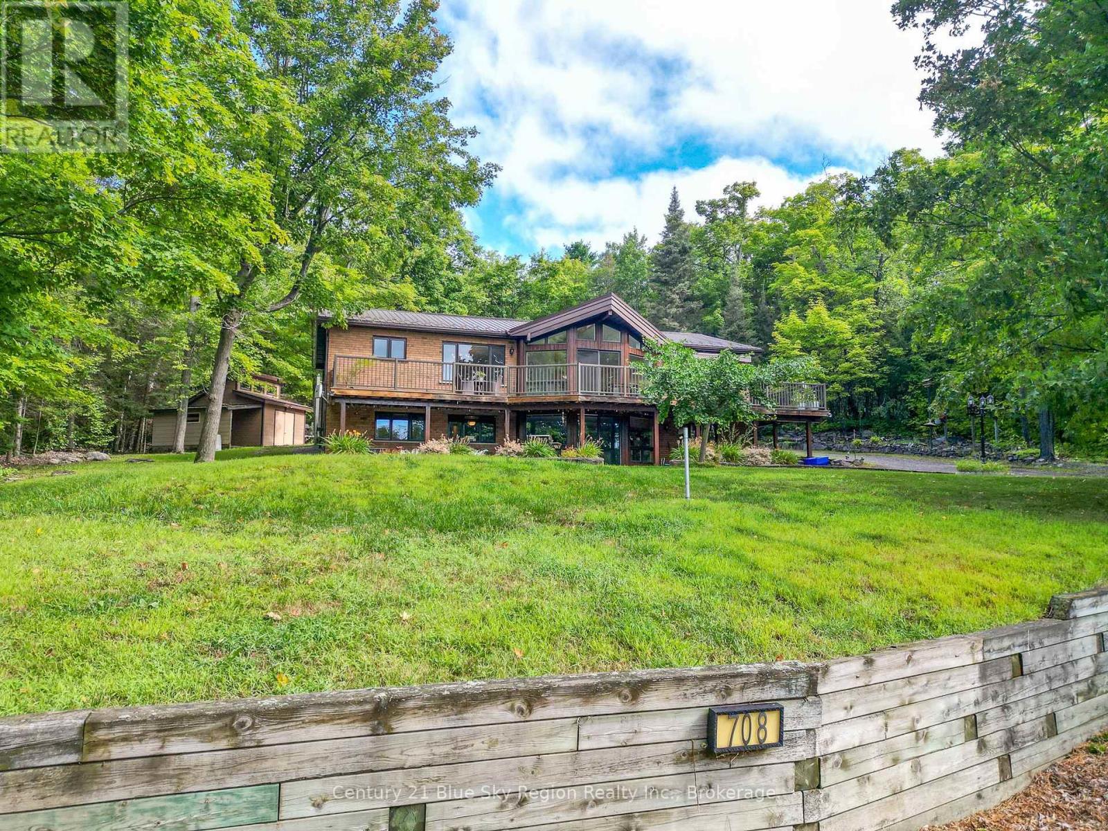 708 Anita Avenue, North Bay, Ontario  P1B 8G4 - Photo 5 - X12666164