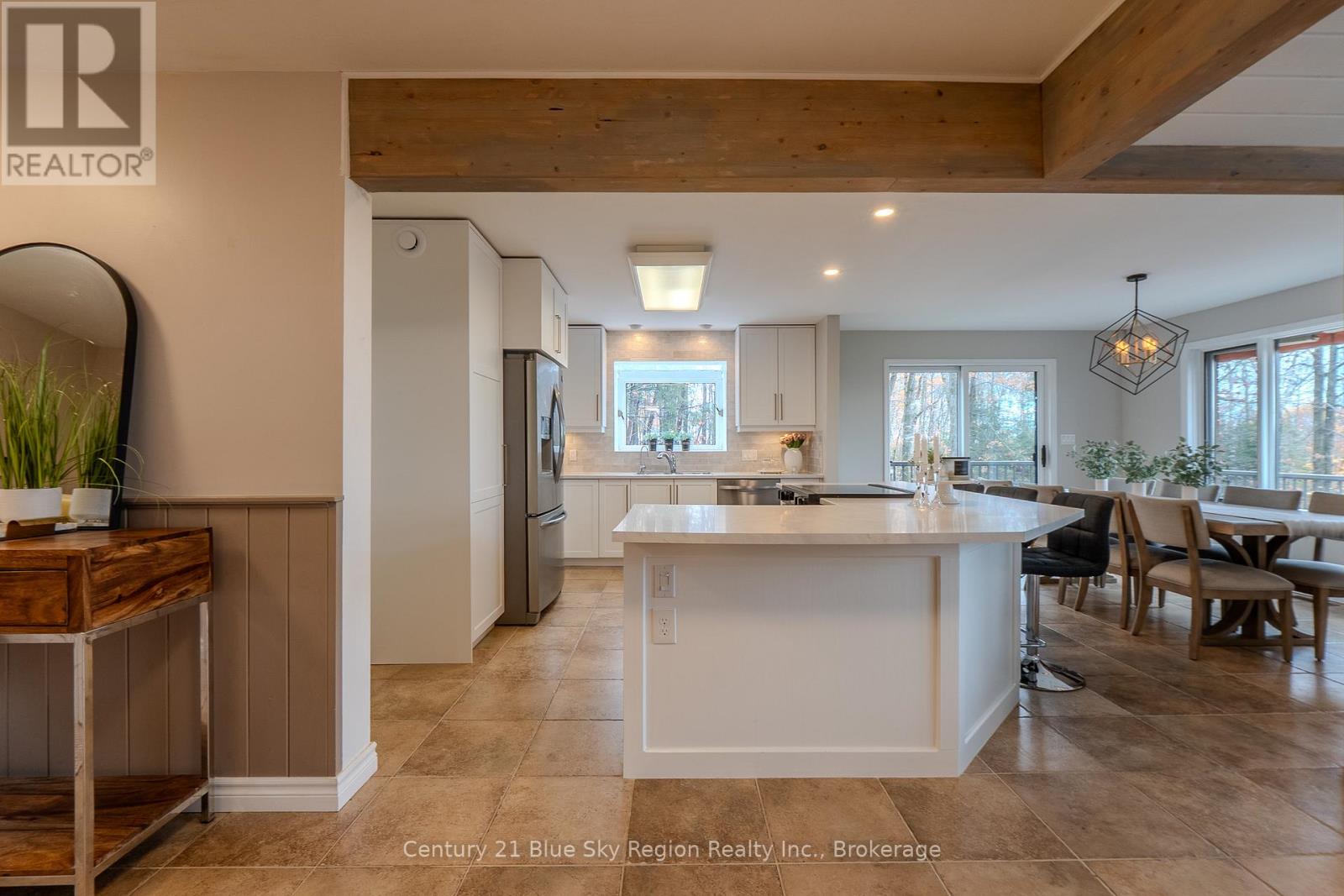 708 Anita Avenue, North Bay, Ontario  P1B 8G4 - Photo 8 - X12666164