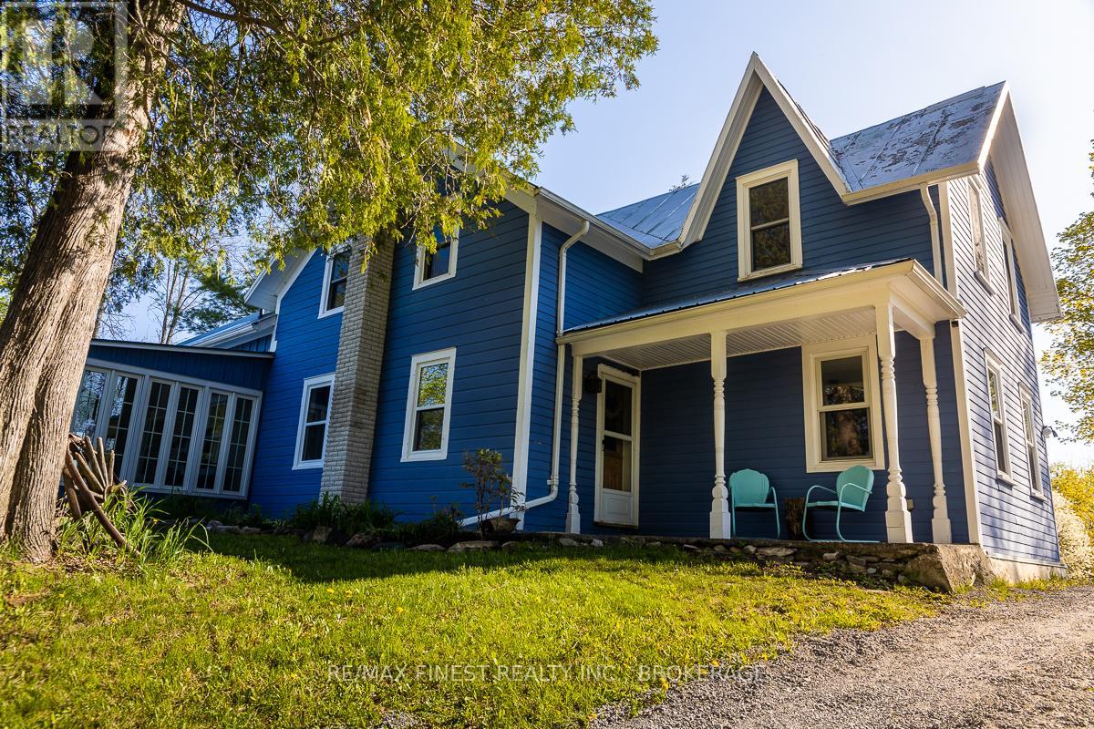 <div class="slider-price">$699,900.00</div><p>2707 County Road 27 Road, Stone Mills, Ontario</p>