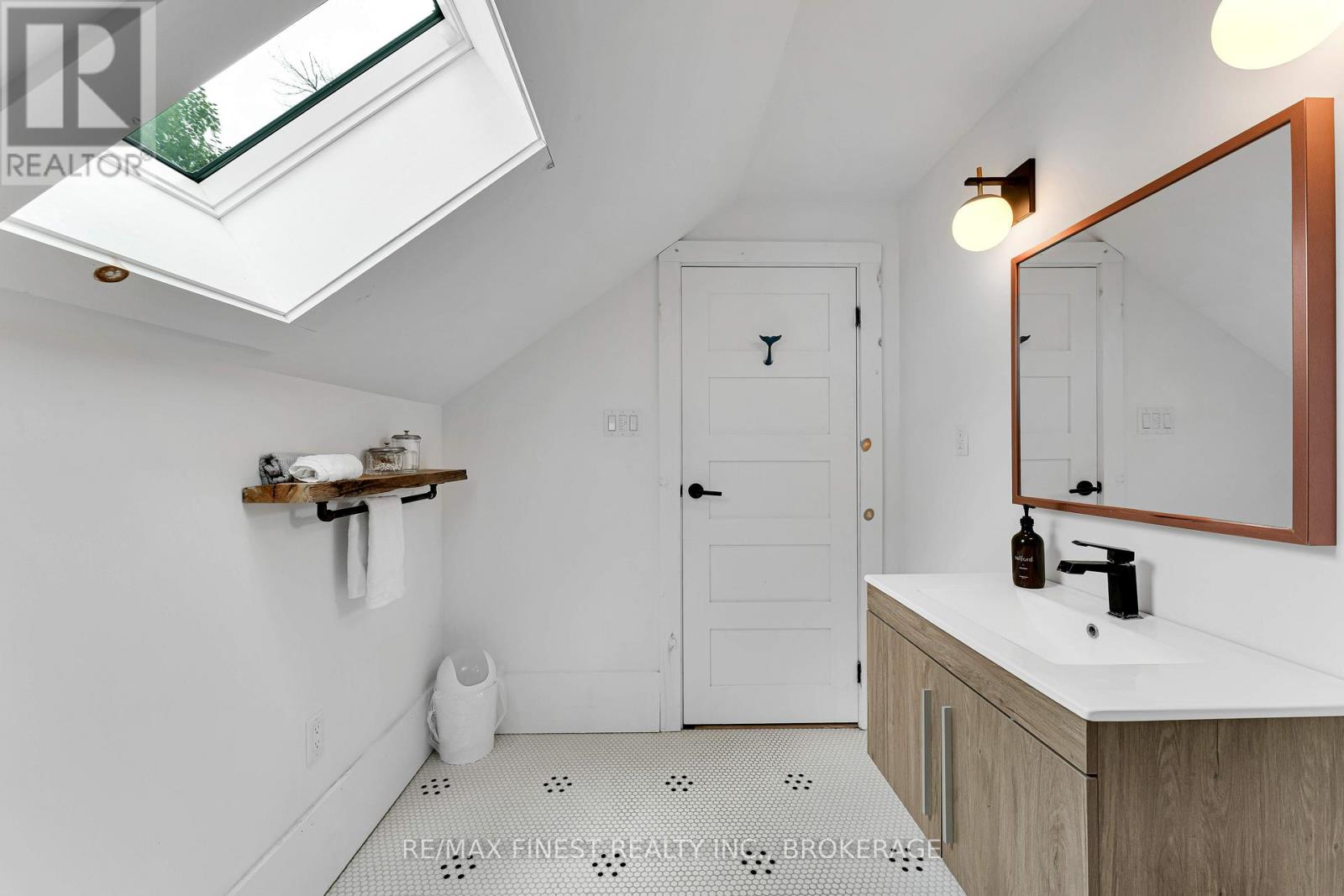 2707 County Road 27 Road, Stone Mills, Ontario  K0K 1Z0 - Photo 30 - X12666162