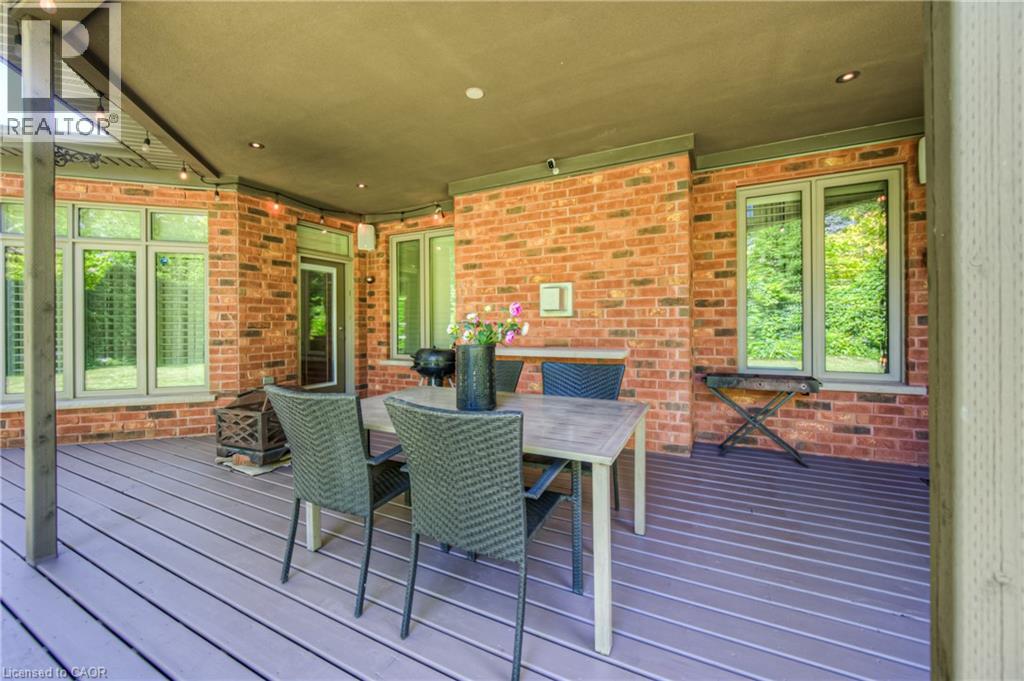 75 Wagon Street, Kitchener, Ontario  N2P 2V2 - Photo 39 - 40787036