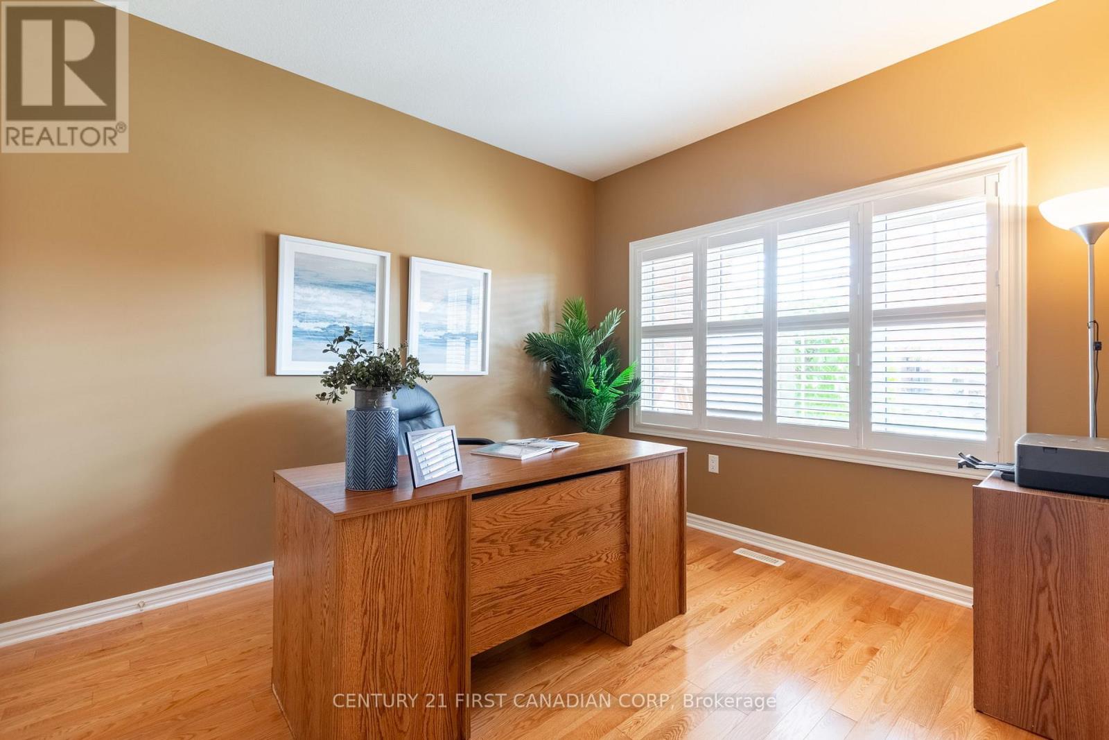 2495 Marlene Stewart Street, London South, Ontario  N6K 5R3 - Photo 3 - X12666166