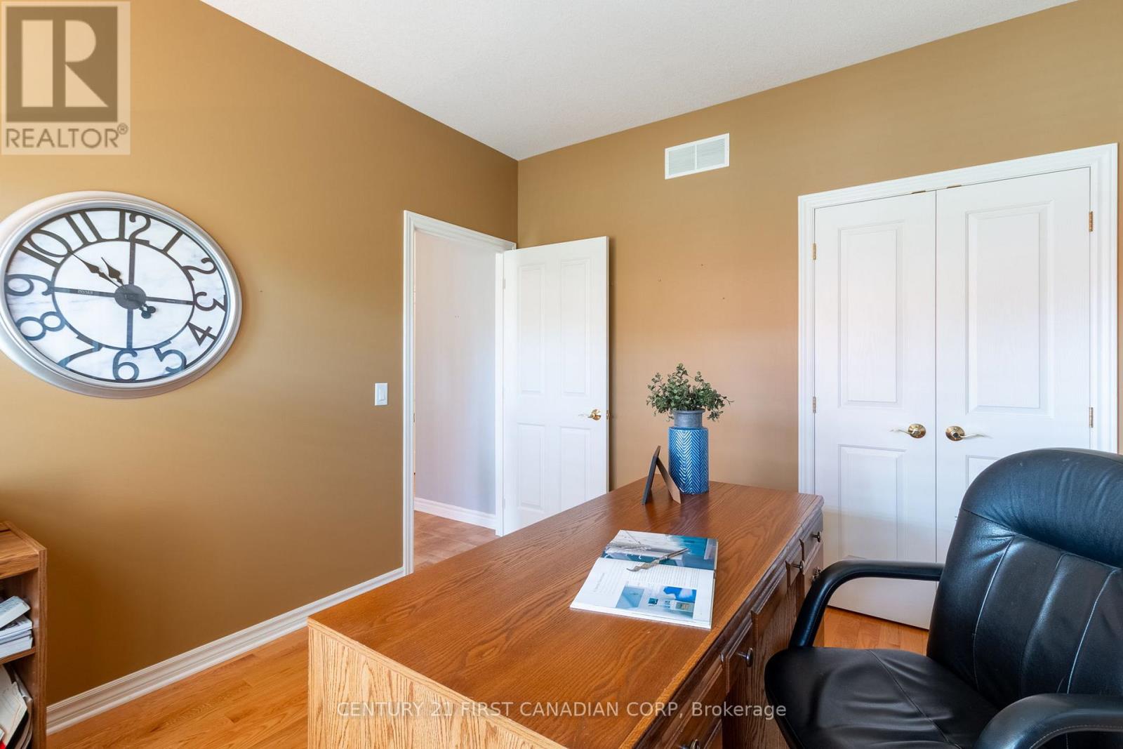 2495 Marlene Stewart Street, London South, Ontario  N6K 5R3 - Photo 4 - X12666166