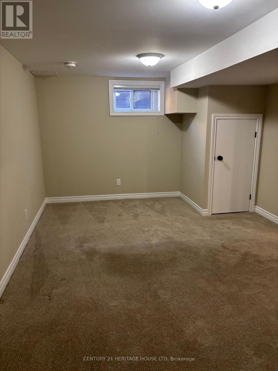 11 Barnes Street, St. Thomas, Ontario  N5R 2V3 - Photo 9 - X12666238