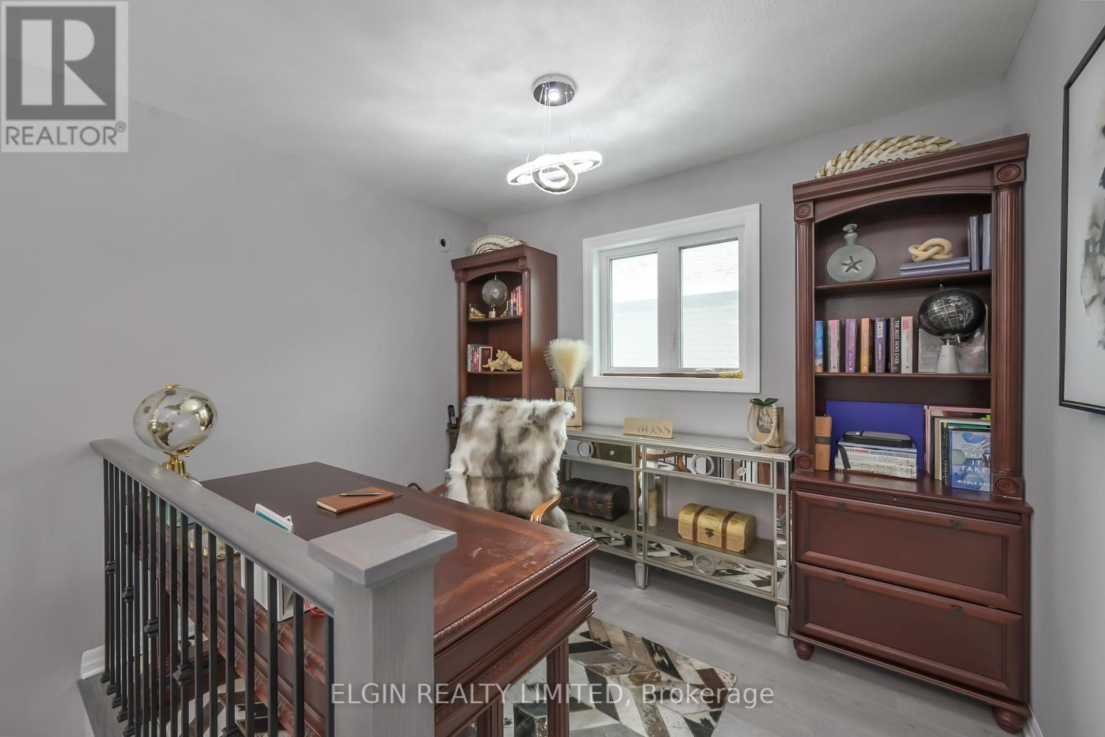 48 Snowy Owl Trail, Central Elgin, Ontario  N5R 0M7 - Photo 16 - X12666264