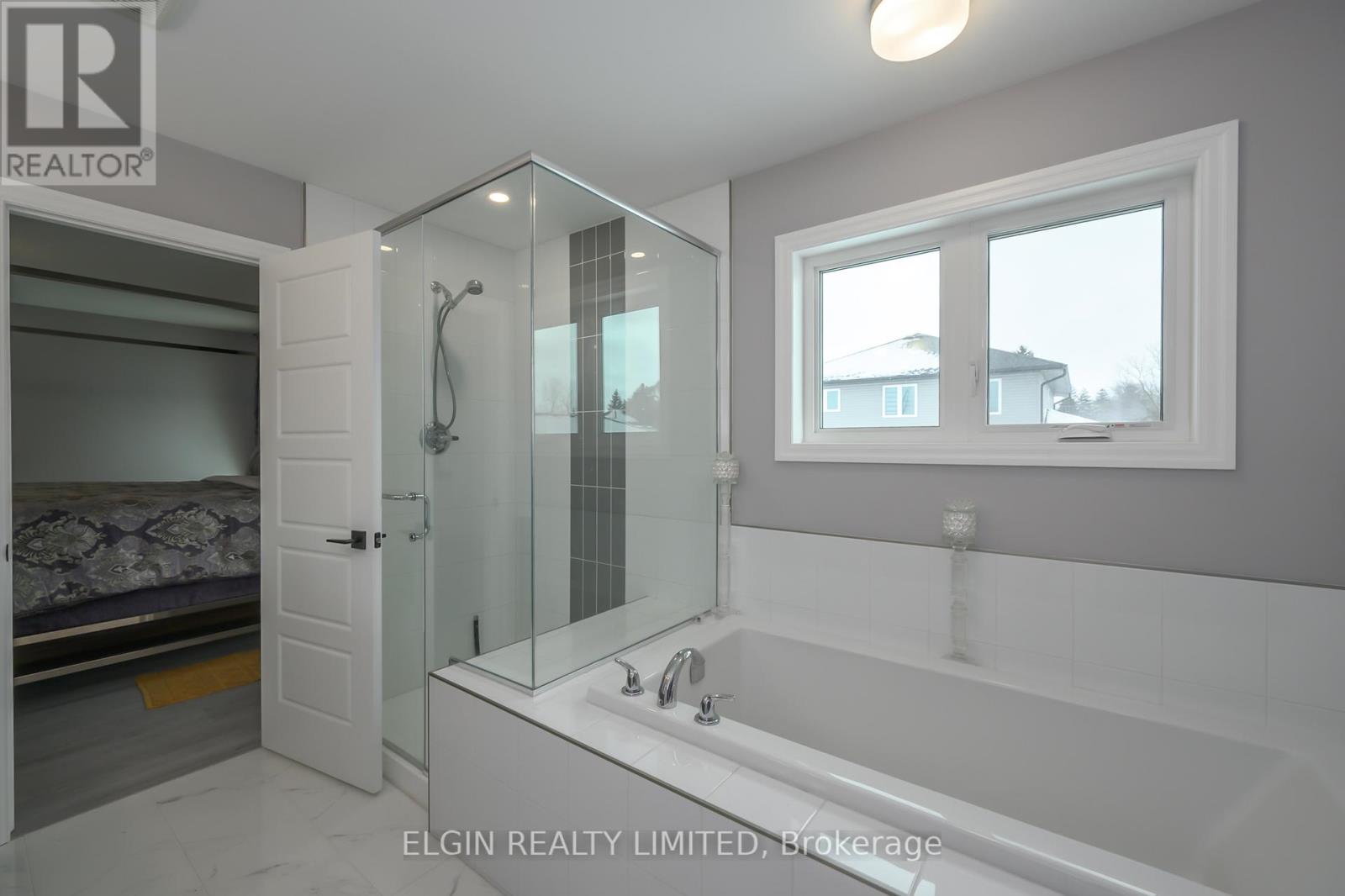 48 Snowy Owl Trail, Central Elgin, Ontario  N5R 0M7 - Photo 23 - X12666264