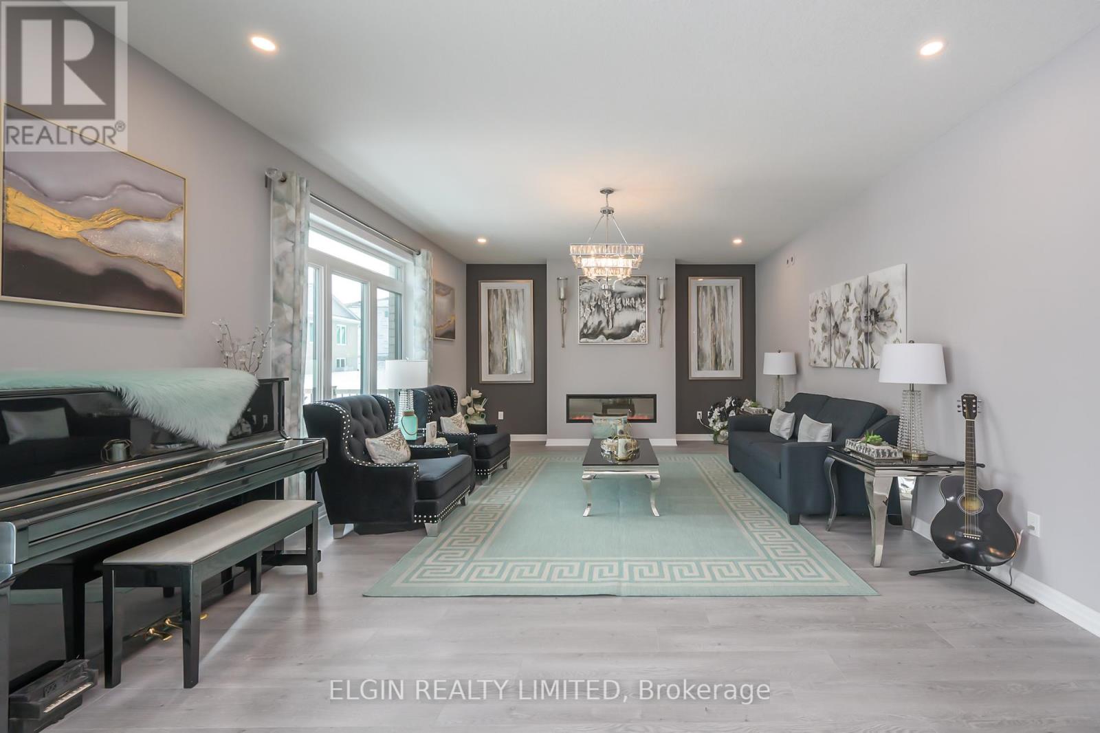 48 Snowy Owl Trail, Central Elgin, Ontario  N5R 0M7 - Photo 9 - X12666264