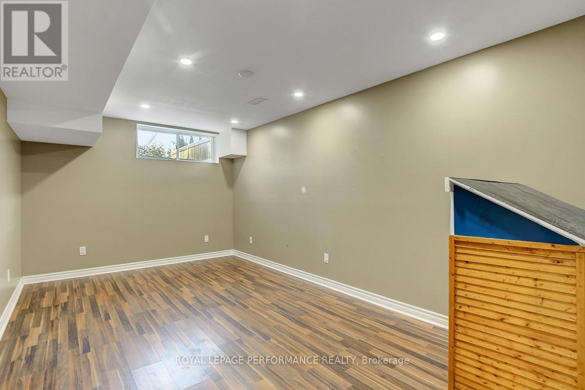156 Talltree Crescent, Ottawa, Ontario  K2S 0B1 - Photo 16 - X12666234