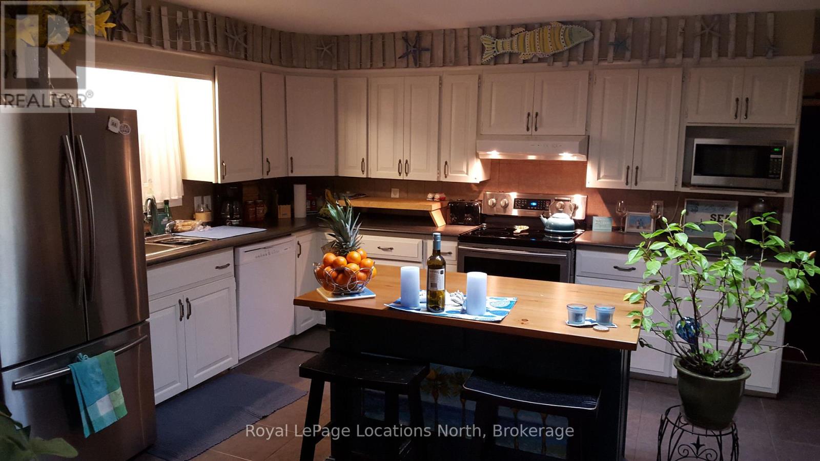 180 Ninth Street, Collingwood, Ontario  L9Y 2G5 - Photo 12 - S12590650