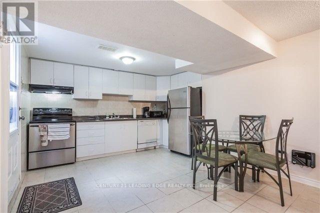 Bsmt Apt #1 - 298 Hoover Drive, Pickering, Ontario  L1V 5S1 - Photo 3 - E12633136