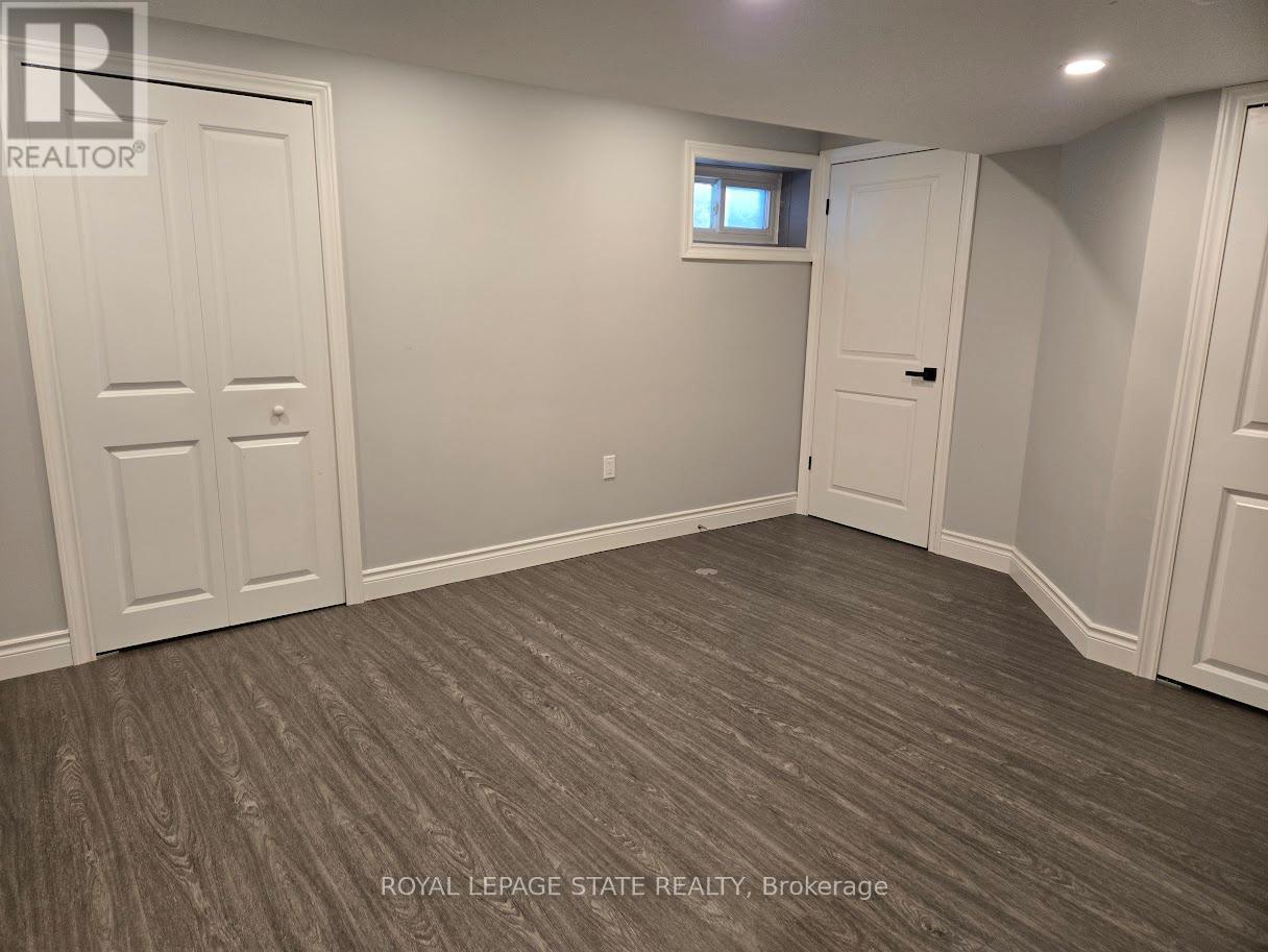 373 East 27th Street, Hamilton, Ontario  L8V 3H1 - Photo 15 - X12612604