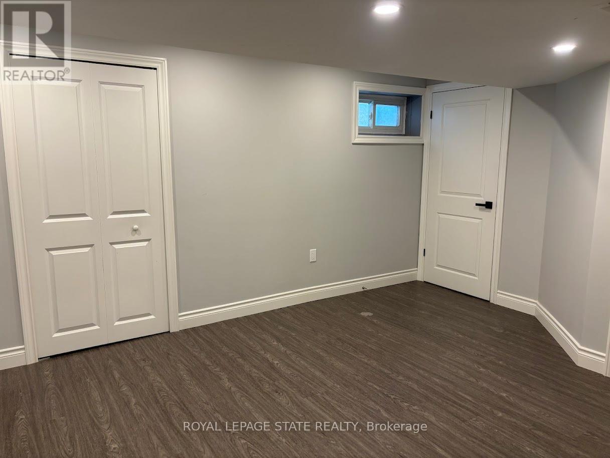 373 East 27th Street, Hamilton, Ontario  L8V 3H1 - Photo 27 - X12612604