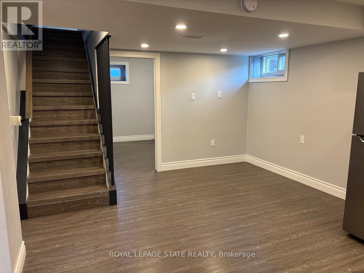 373 East 27th Street, Hamilton, Ontario  L8V 3H1 - Photo 35 - X12612604