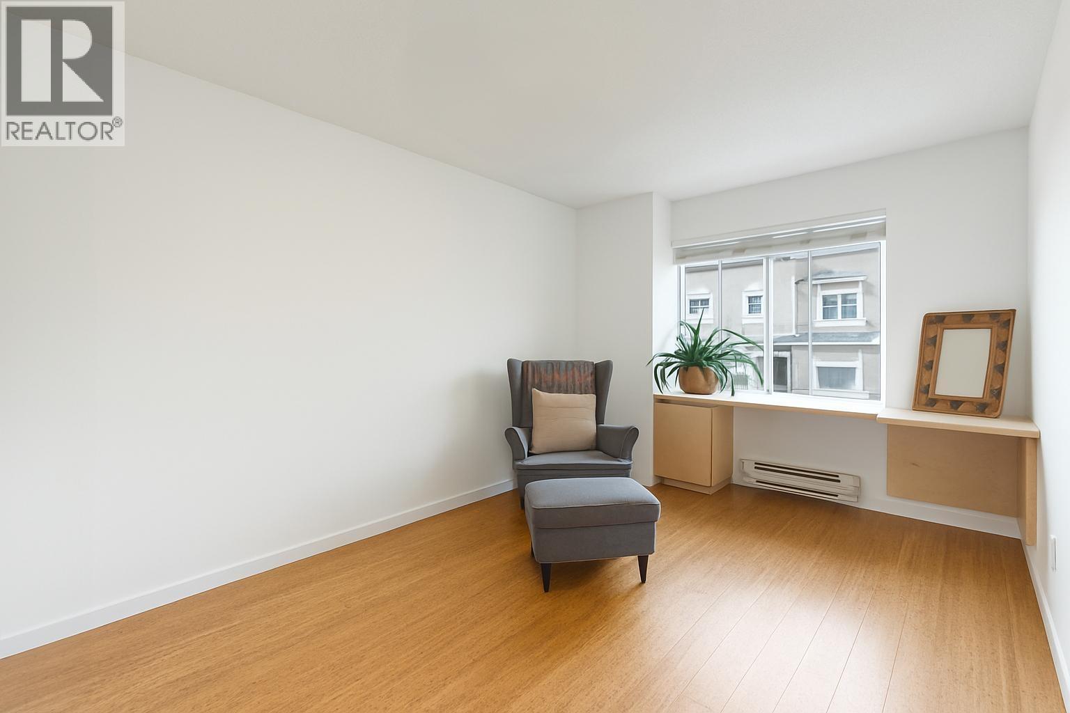 213 365 E 1st Street, North Vancouver, British Columbia V7L 4W5 - Photo 16 - R3076323