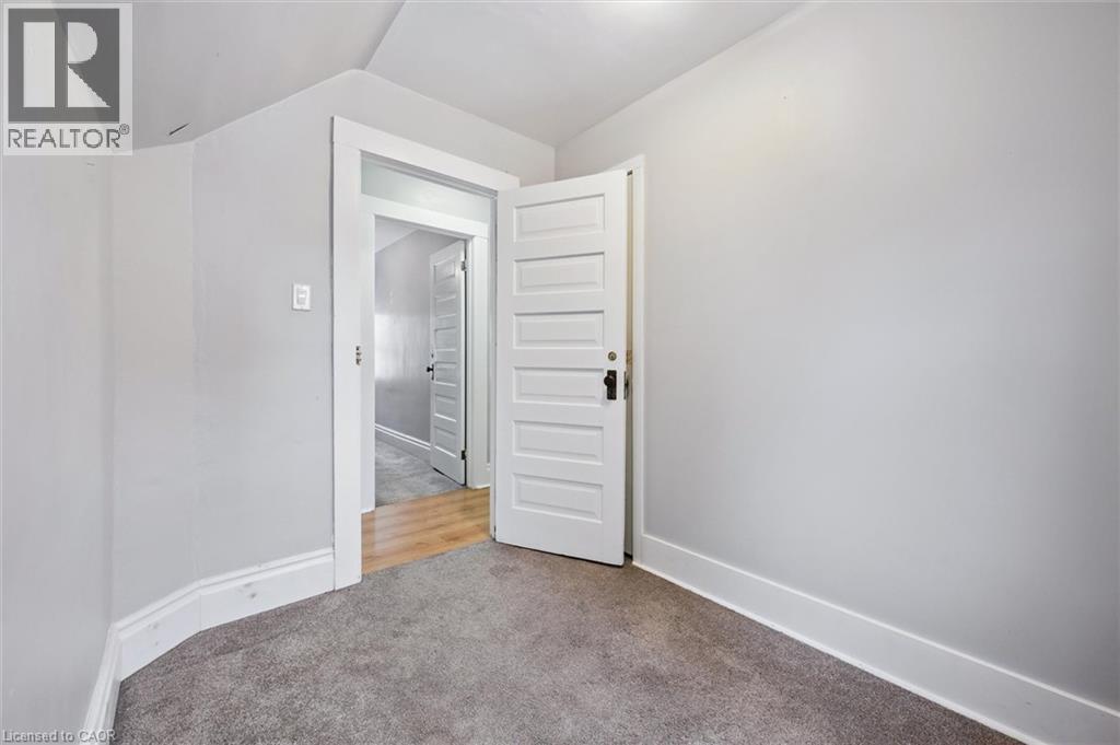 70 George Street, Waterloo, Ontario  N2J 1K7 - Photo 14 - 40796072