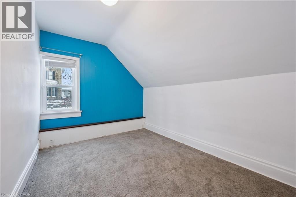 70 George Street, Waterloo, Ontario  N2J 1K7 - Photo 17 - 40796072