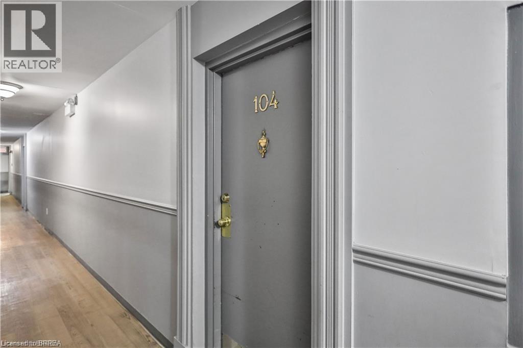 793 Colborne Street E Unit# 104, Brantford, Ontario  N3S 7J3 - Photo 2 - 40790011