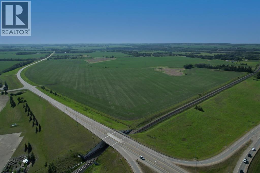 On Township Road 381, Rural Red Deer County, Alberta  T4N 5E4 - Photo 4 - A2267734
